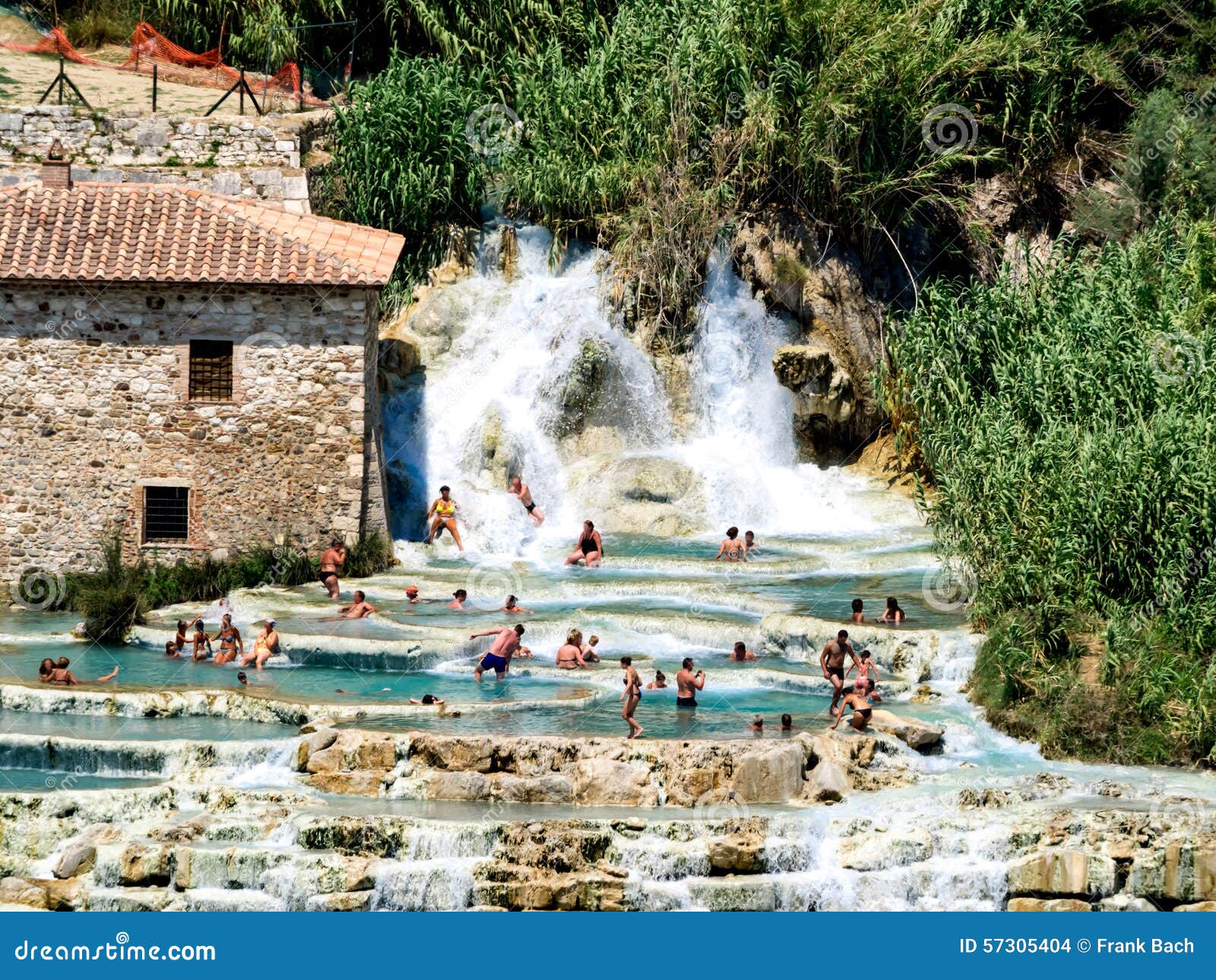 saturnia toscane