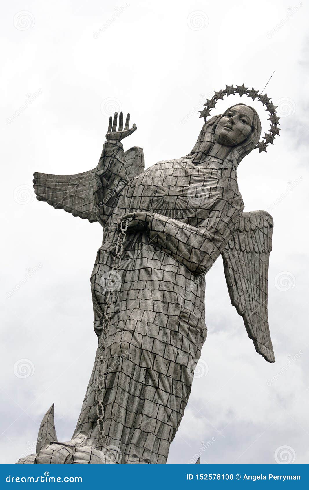 Angel on the Panecillo in Quito Stock Photo Image of statue, south