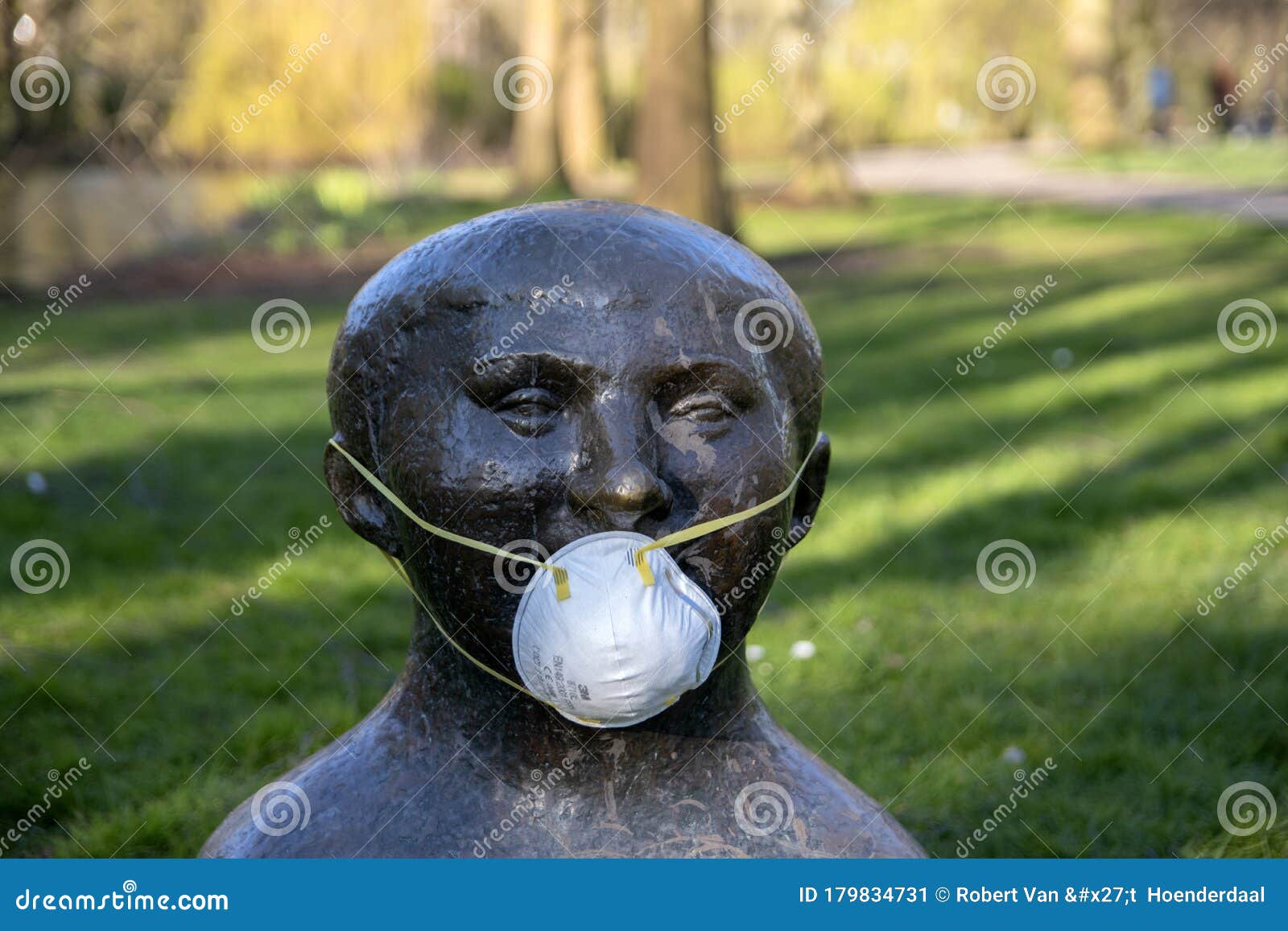 gedragen vonnis Lagere school Statue Bolgewas from Paul Koning at the Oosterpark at Amsterdam East the  Netherlands during the Coronavirus Outbreak 2020 Editorial Photo - Image of  europe, outdoor: 179834731