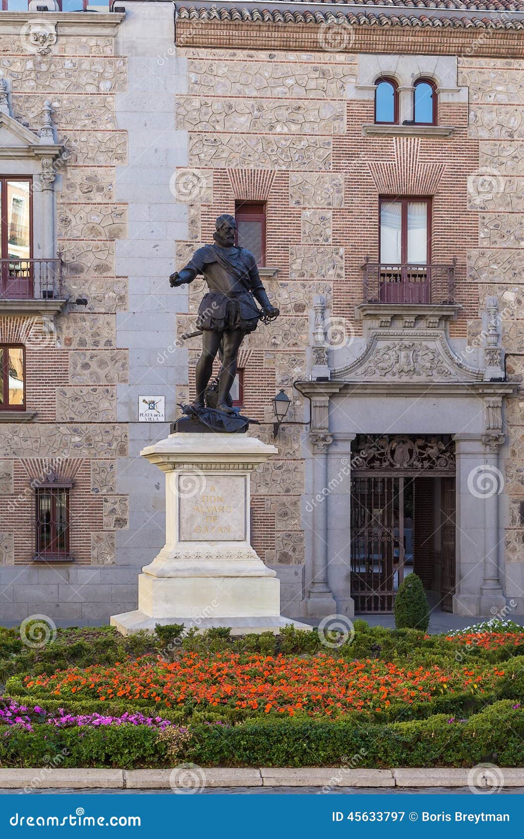 statue of don alvaro de bazan, madrid