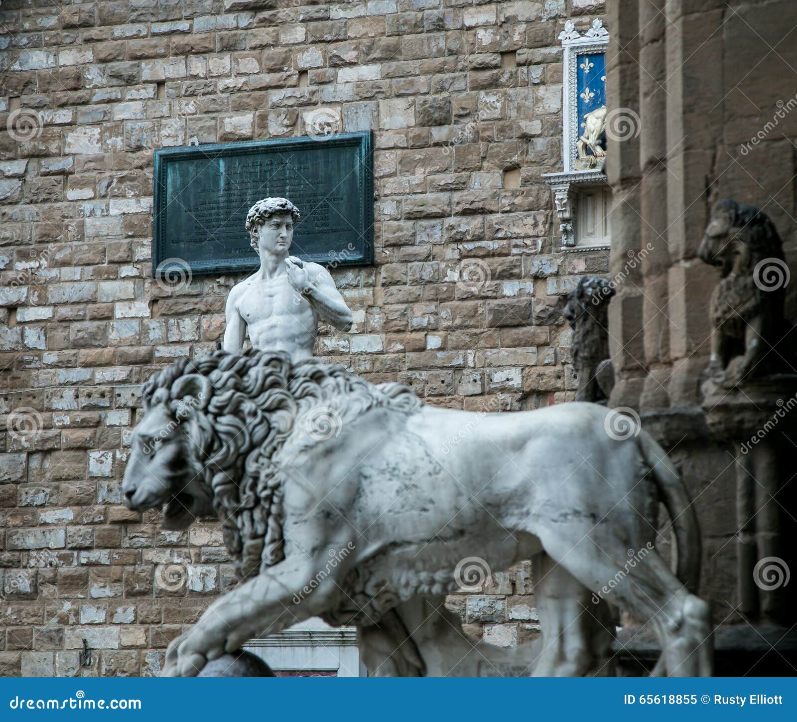 Statue Florence De David Et De Lion Image stock Image du place, lion 65618855