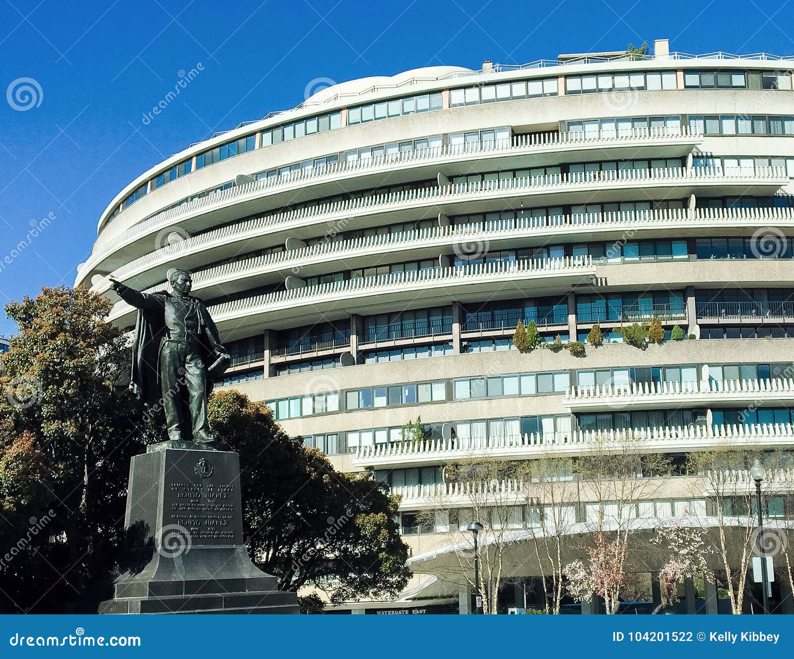 STATUE in FRONT of WATERGATE BUILDING Stock Photo Image of daylight