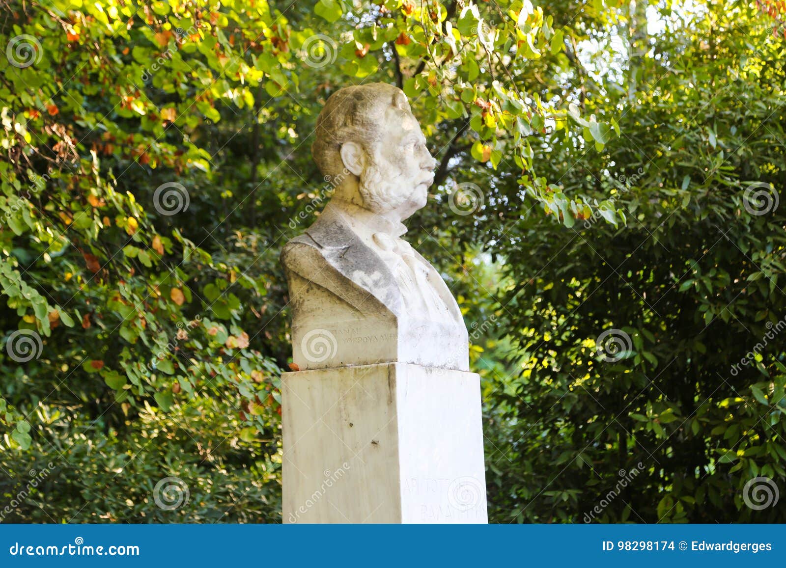 Statue Im Garten Athen, Griechenland Stockfoto Bild