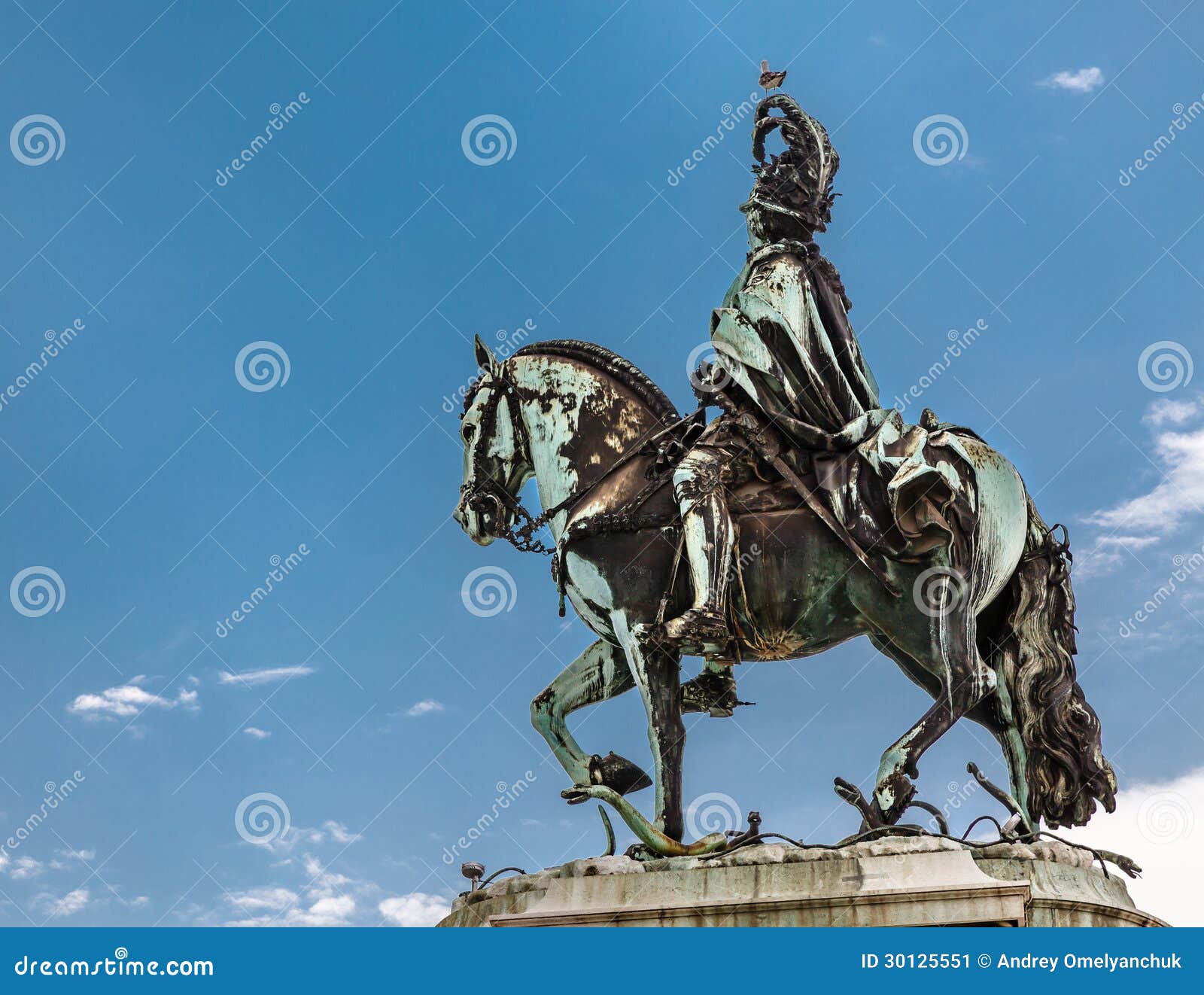 statue of king jose i on praca do comercio in lisbon