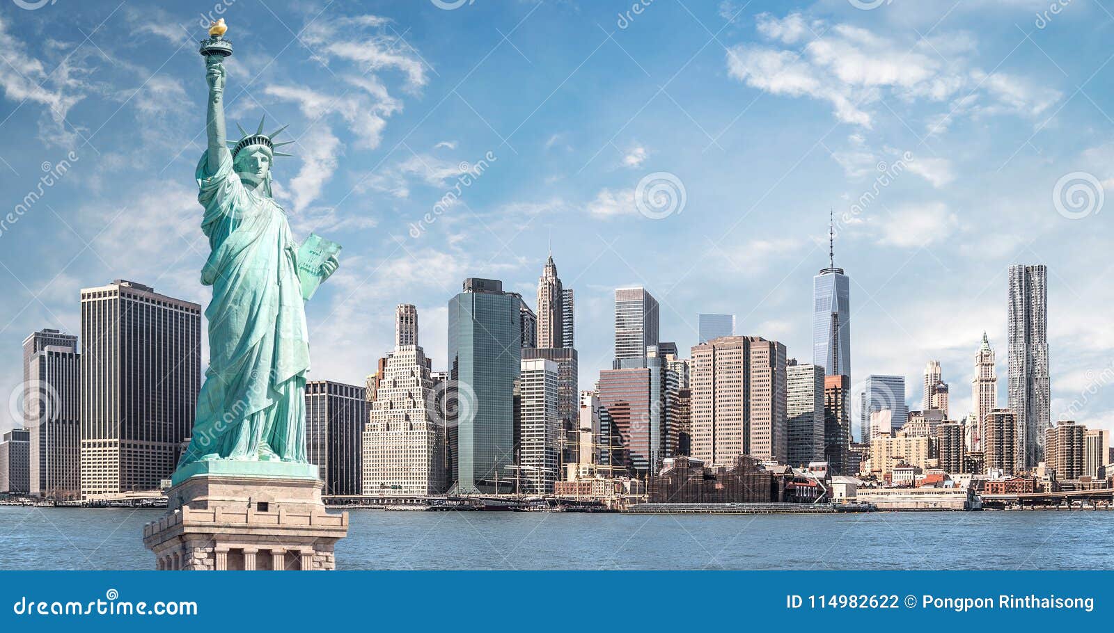 the statue of liberty, landmarks of new york city