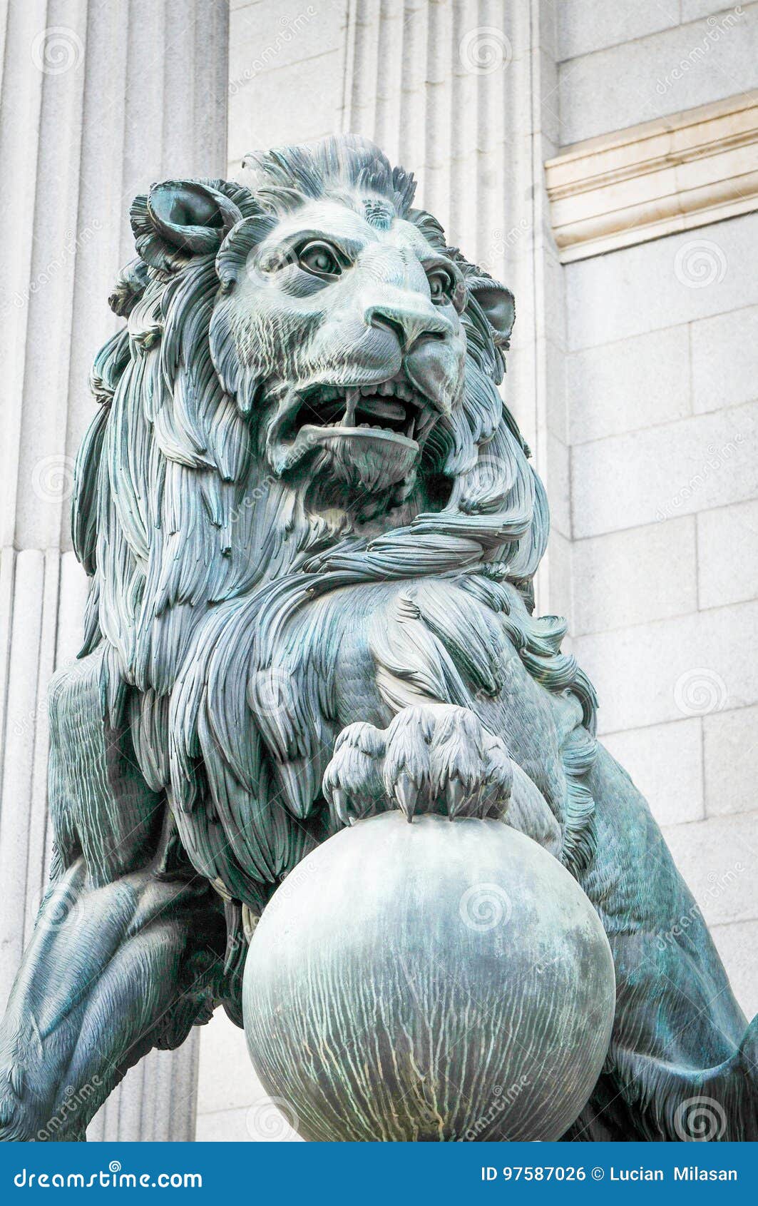 Statue of lion stock photo. Image of sculpture, statue 97587026