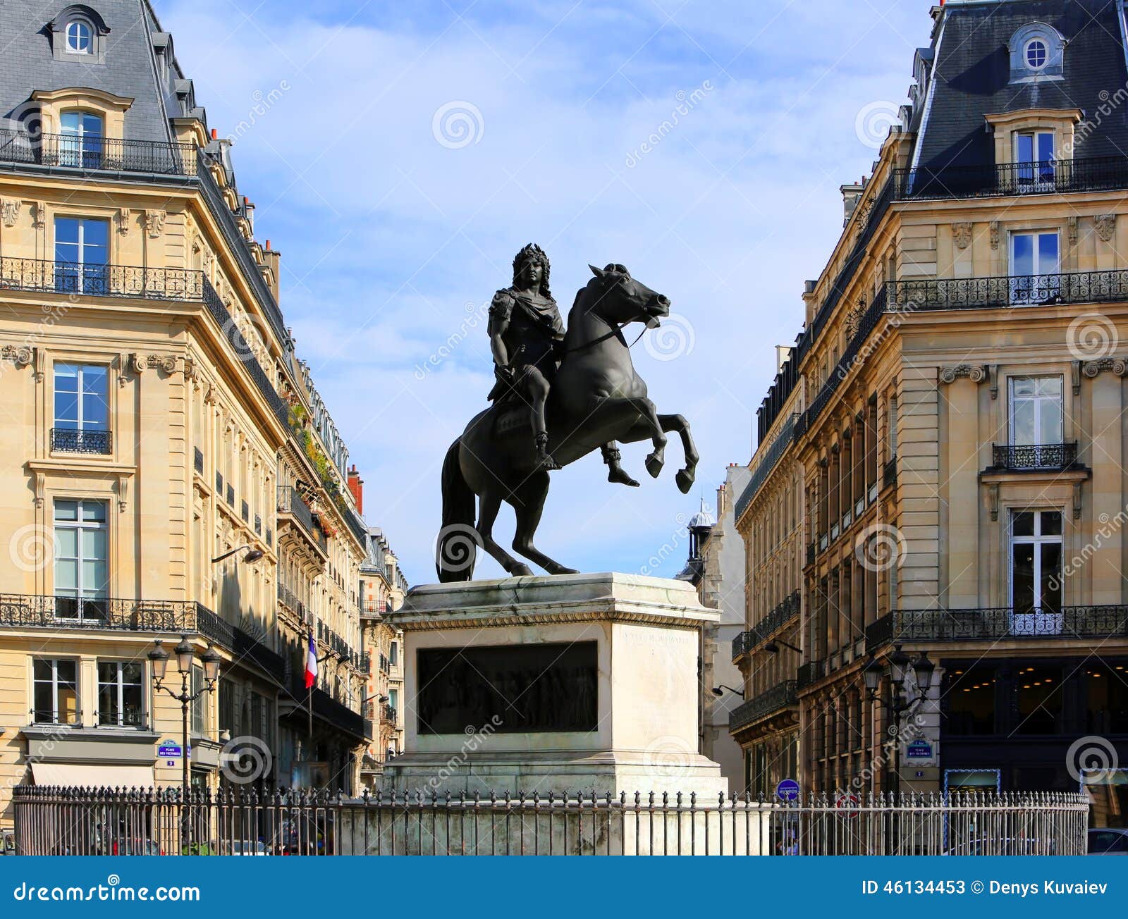 statue of louis xiv in paris, france