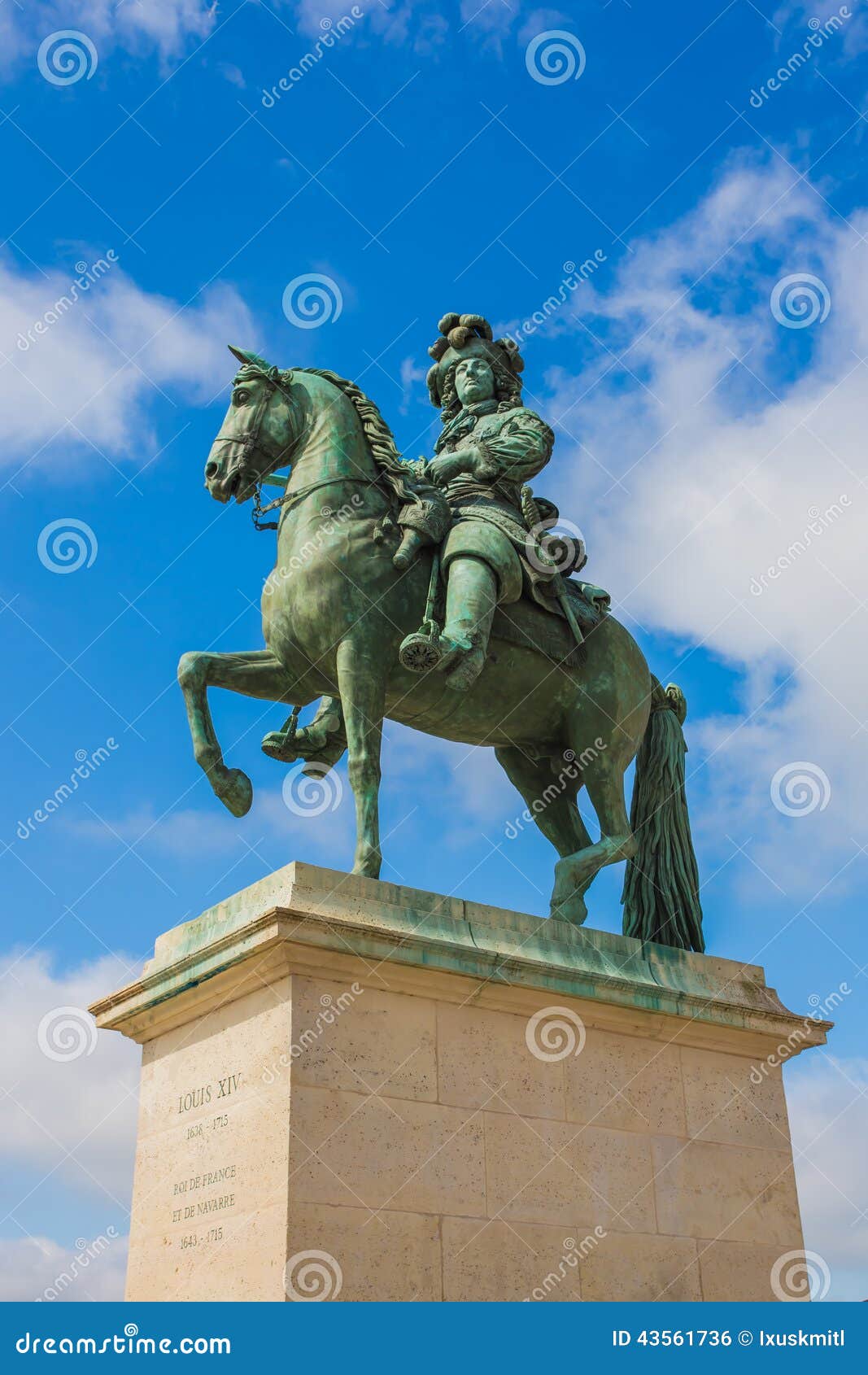 Statue Of Louis XIV, Sun King Of France In Versailles Stock Photo - Image of louis, metal: 43561736