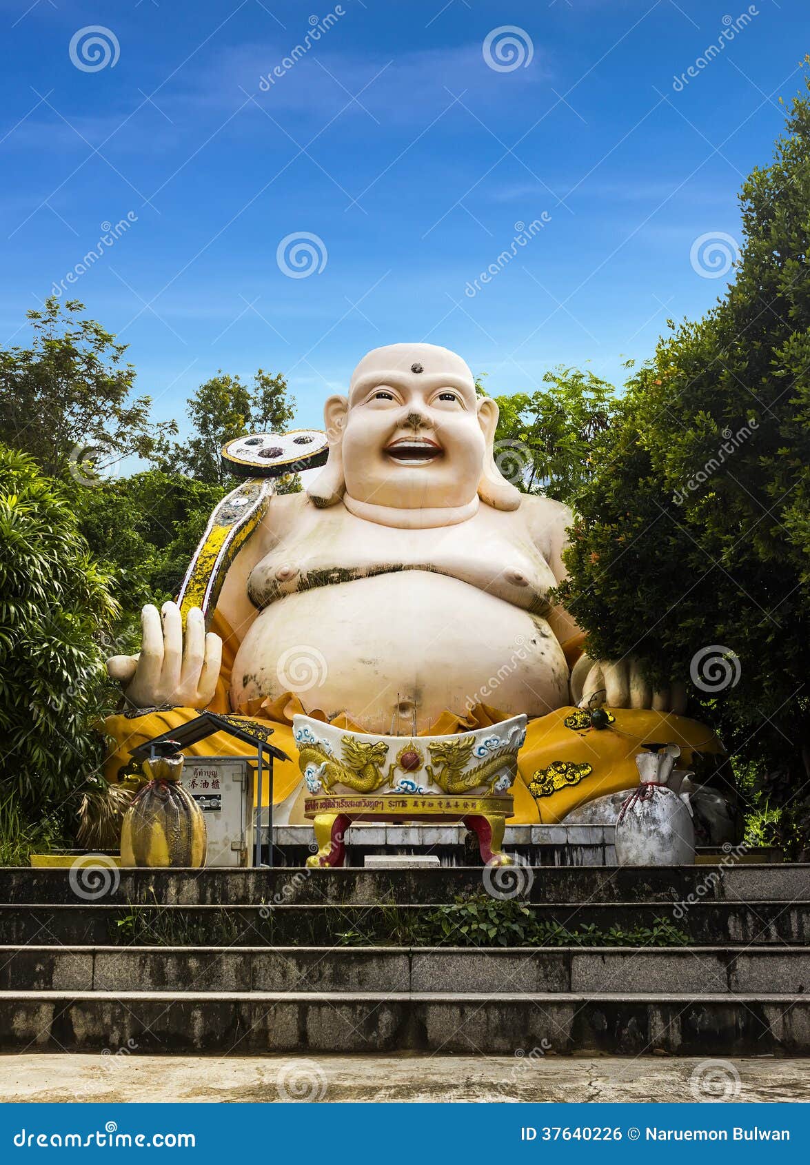 Statue of Mahakatyayana in Thai Tradition Stock Photo - Image of pray ...