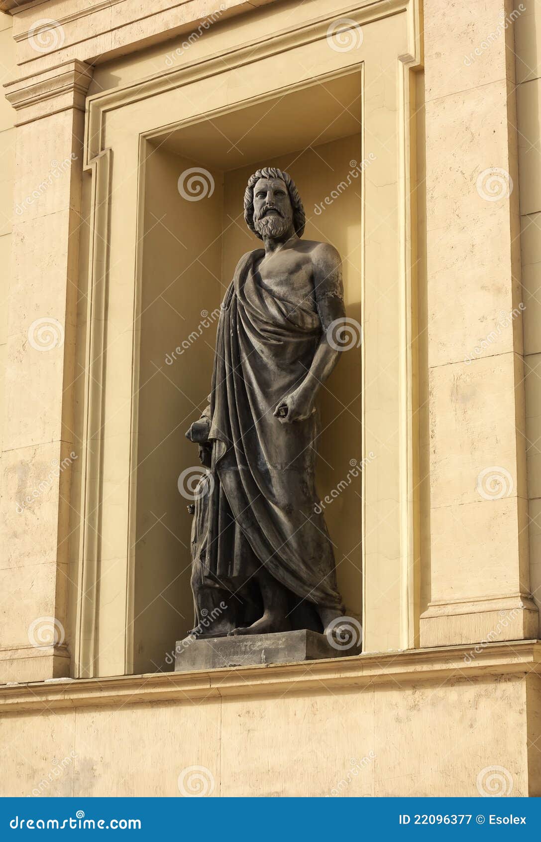 The Statue in the Niche of the Facade Stock Image Image of niche