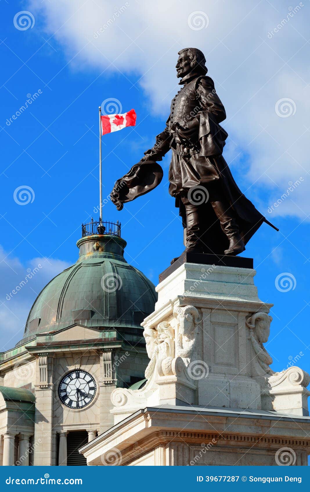 Statue in Quebec City stock image. Image of attraction 39677287
