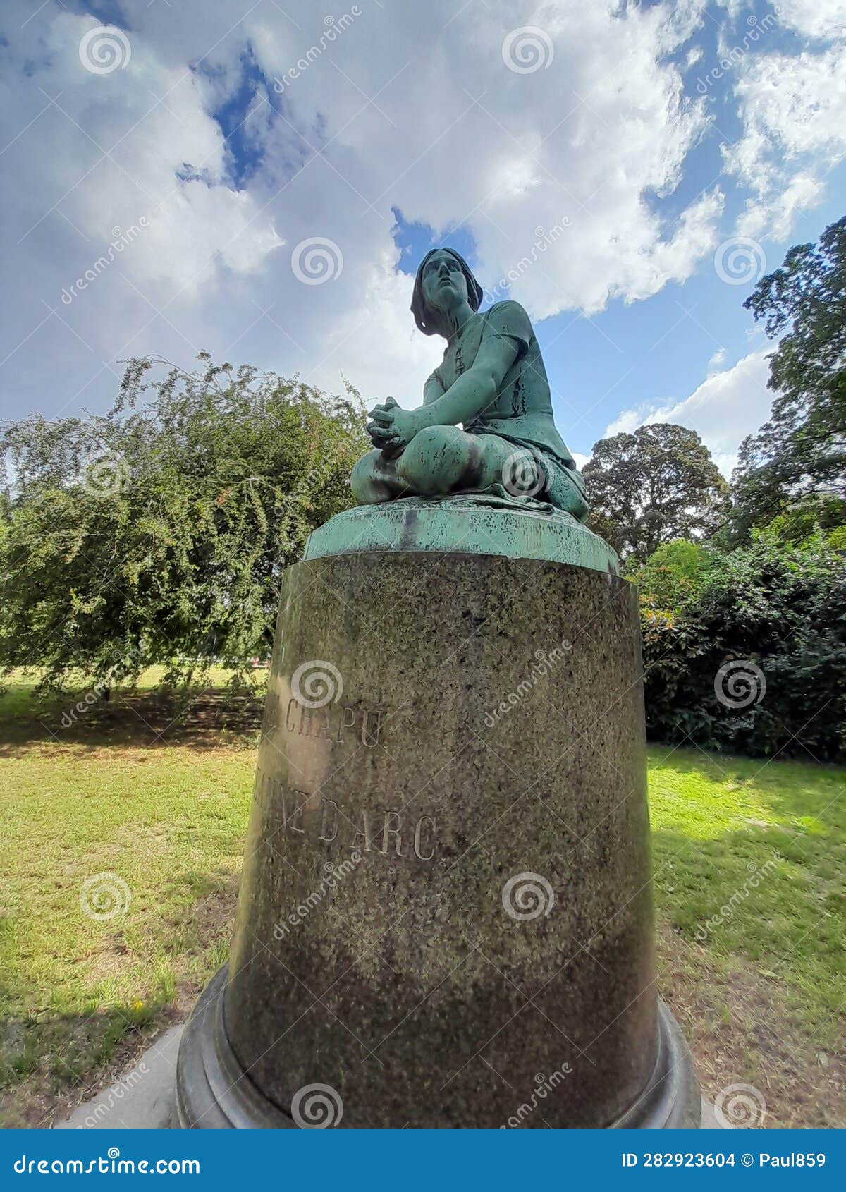 statue in Ãrstedsparken, copenhagen, denmark