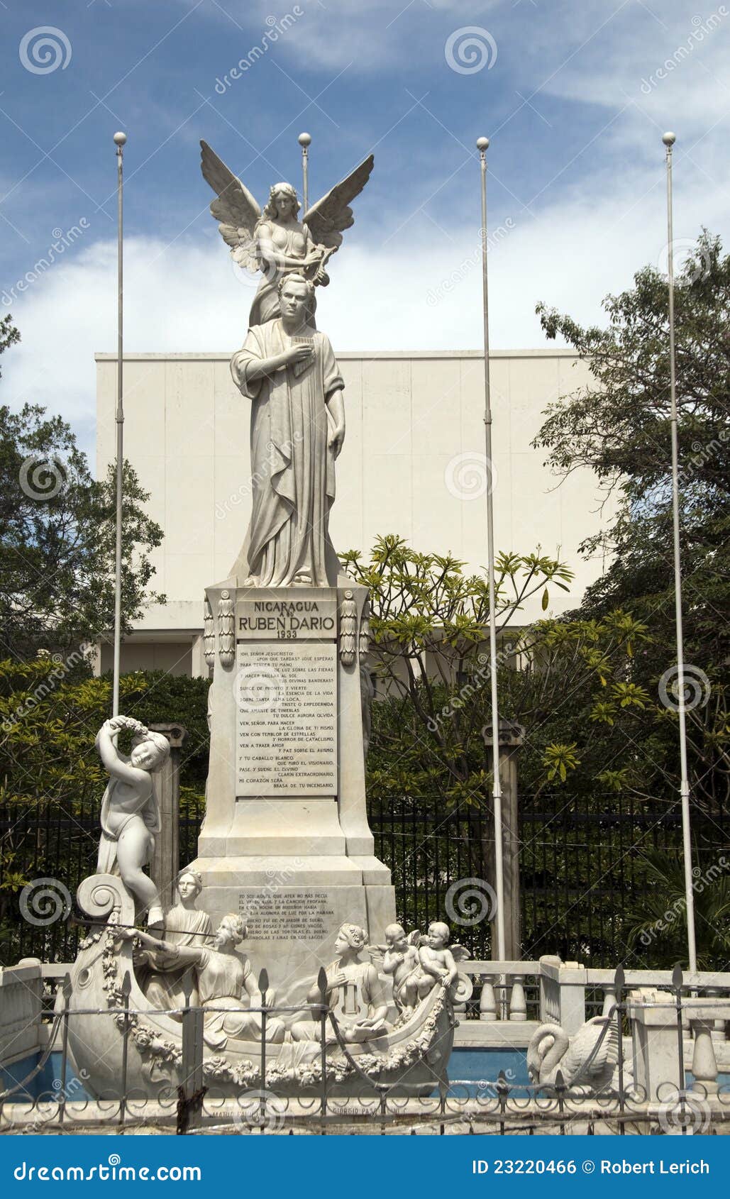 statue ruben dario managua nicaragua