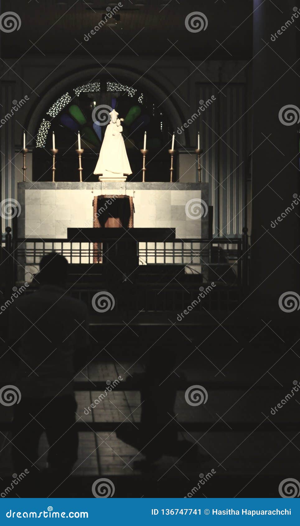 Statue editorial photo. Image of statue, church, catholic 136747741