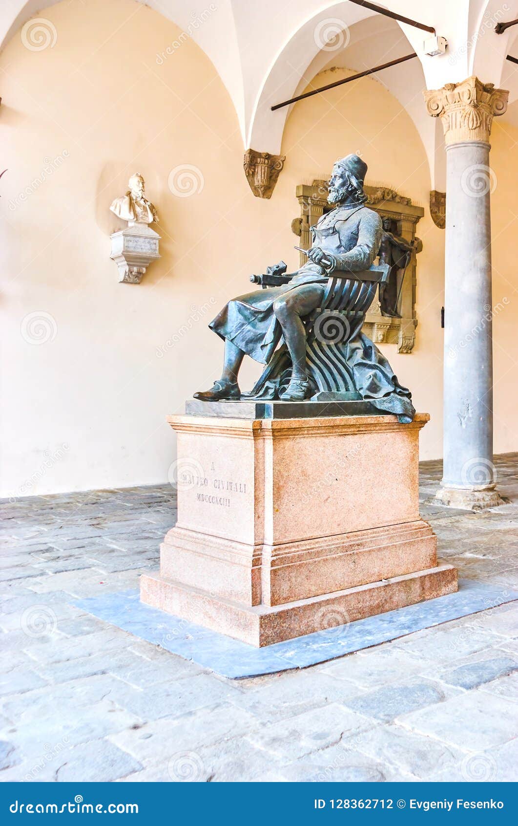 the statue to famous italian architect matteo civittali, lucca,