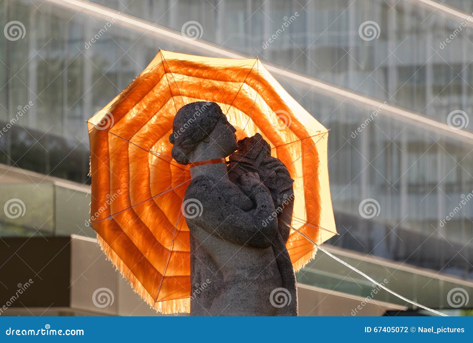 Statue With Umbrella Stock Photography 98788700