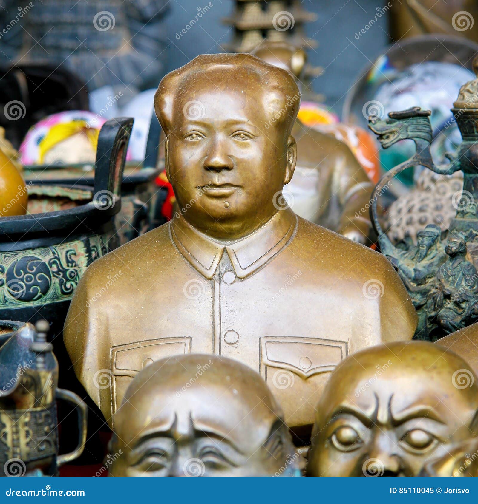 Statuen Von Mao in Peking, China Redaktionelles Bild Bild von peking