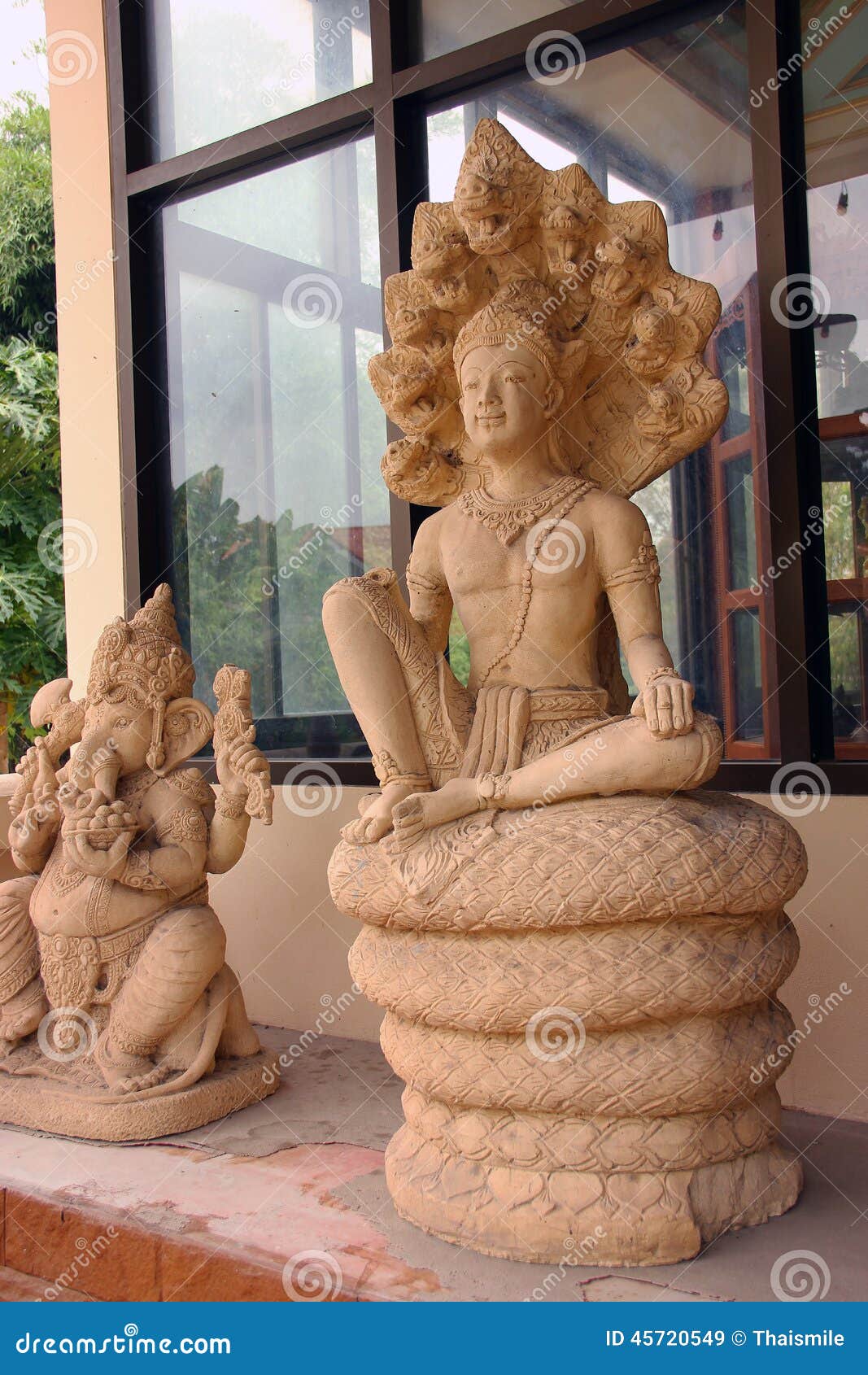 Statues of Hinduism stock image. Image of isolated, architecture 45720549