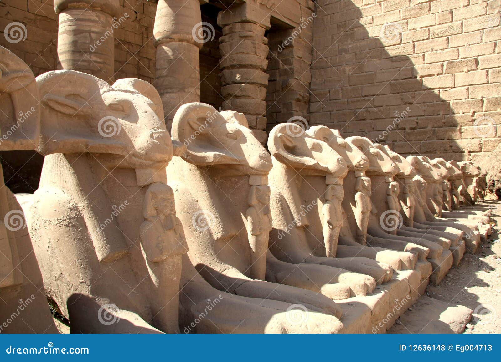 statues in karnak temple