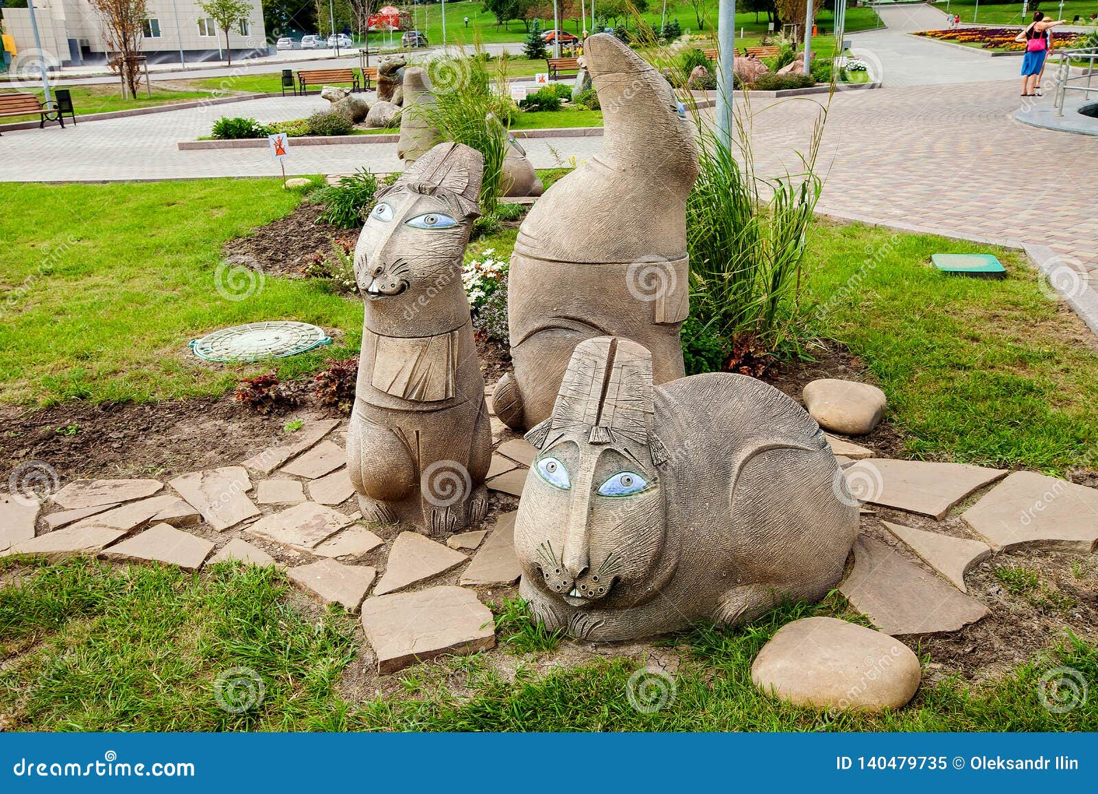 Statues in Public Place with Elements of Landscape Design, Elements of
