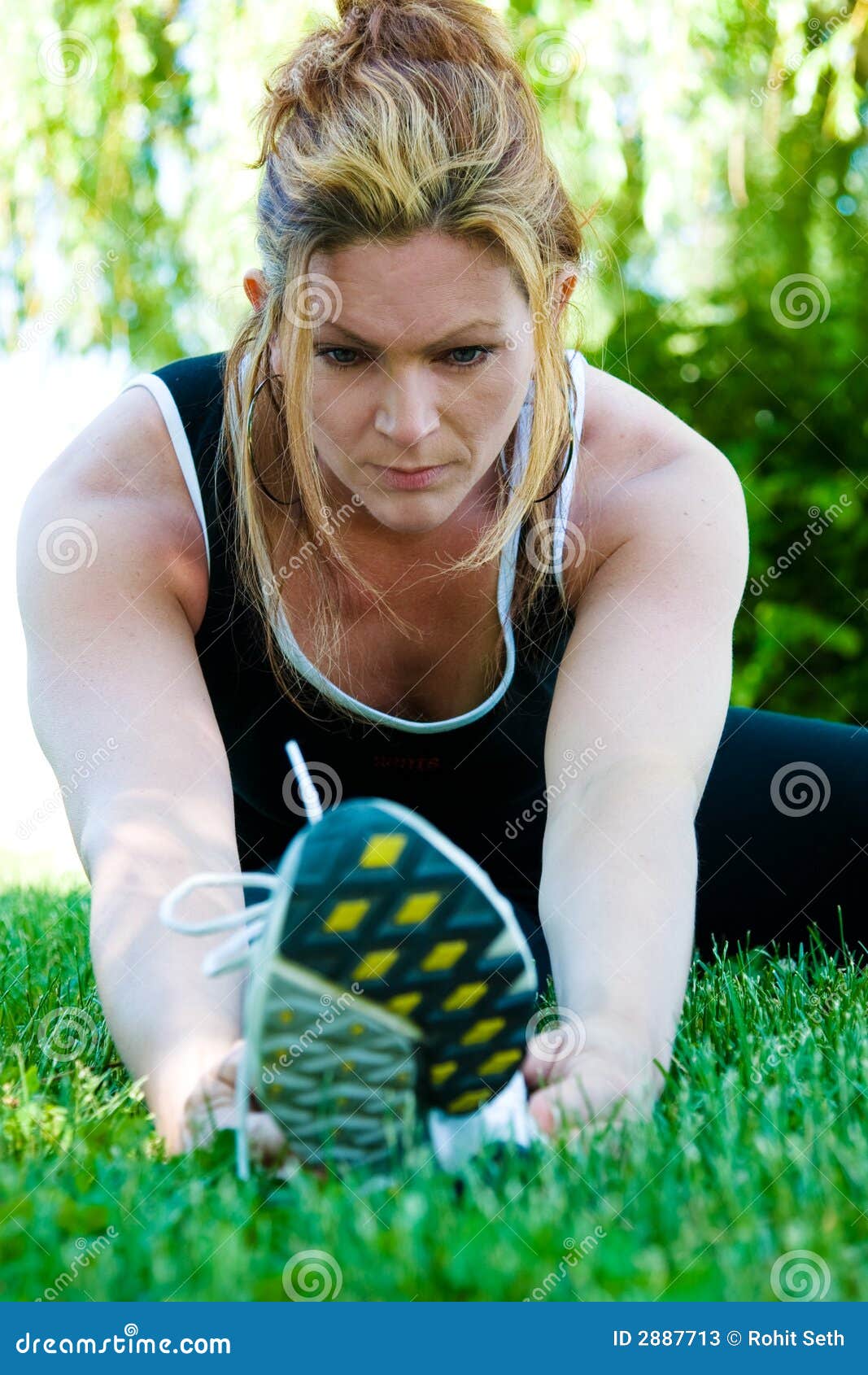 Staying Fit Stock Image Image Of Exercise Fitness Concentration