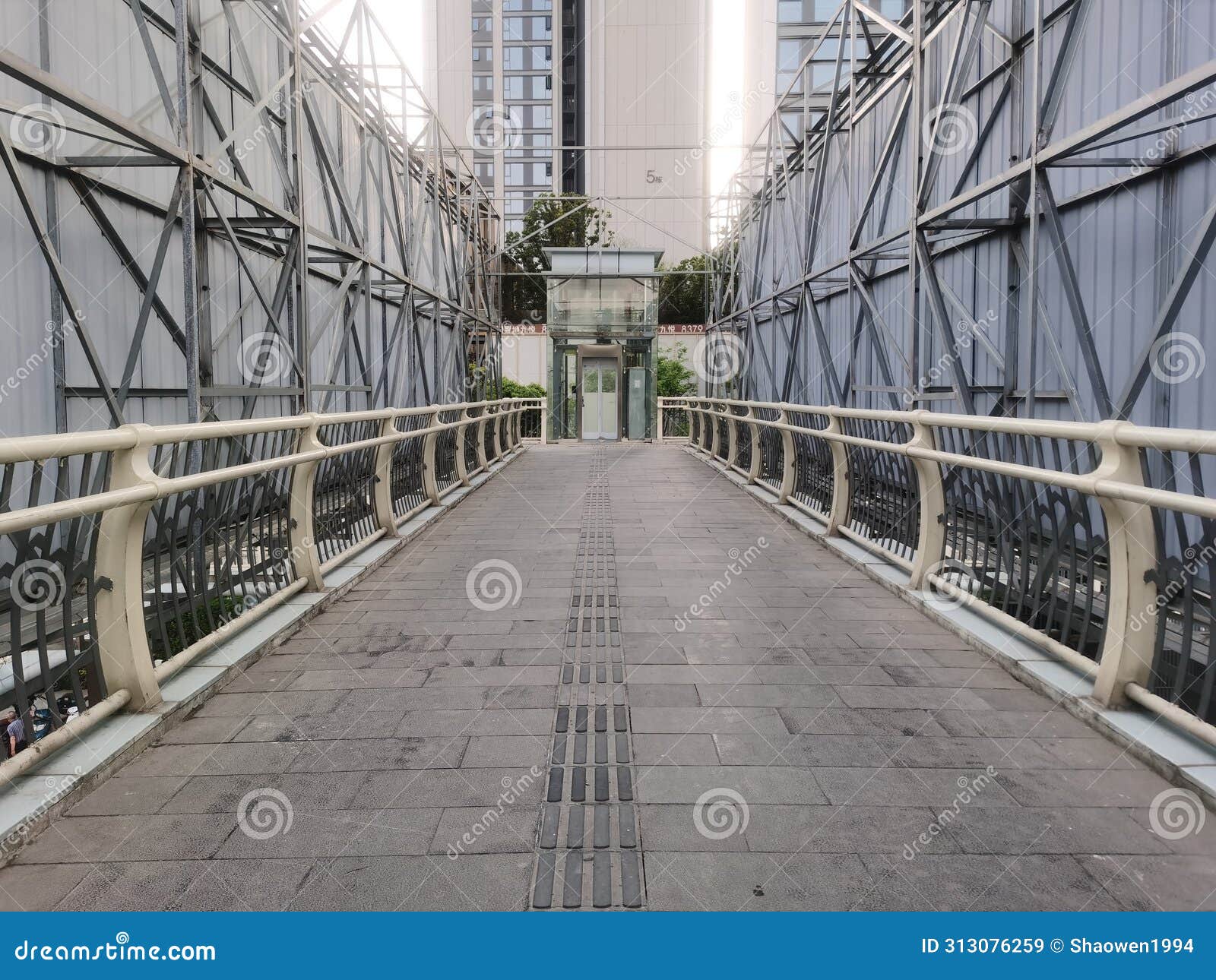 steel construct pedestrian overpass