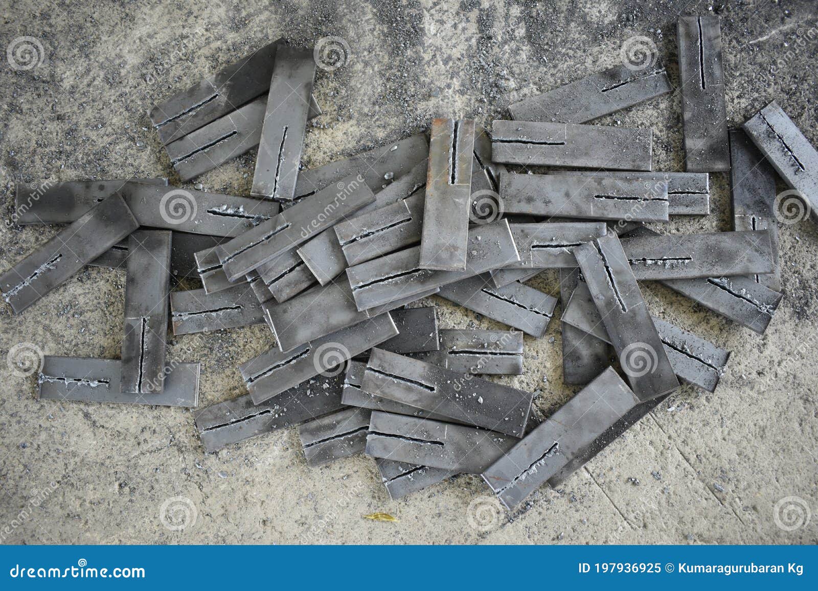 Steel Structural Pipes with Plates in the . Muscat, Oman