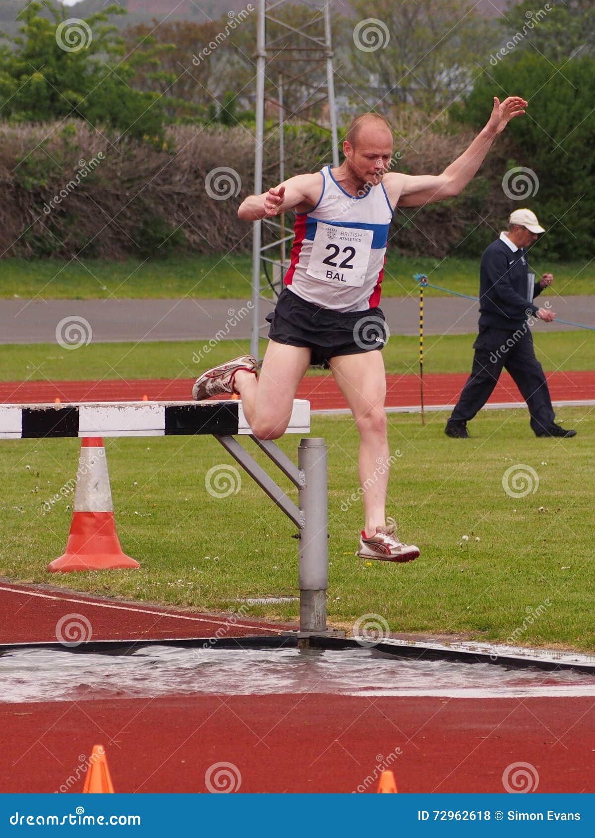 Steeplechase leap editorial stock photo. Image of track 72962618