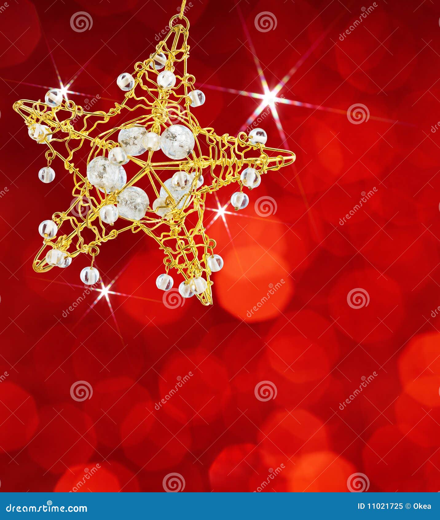 Stella Di Natale Con Luci.Stella Di Natale Con Le Luci Rosse Immagine Stock Immagine Di Neon Celebrazione 11021725