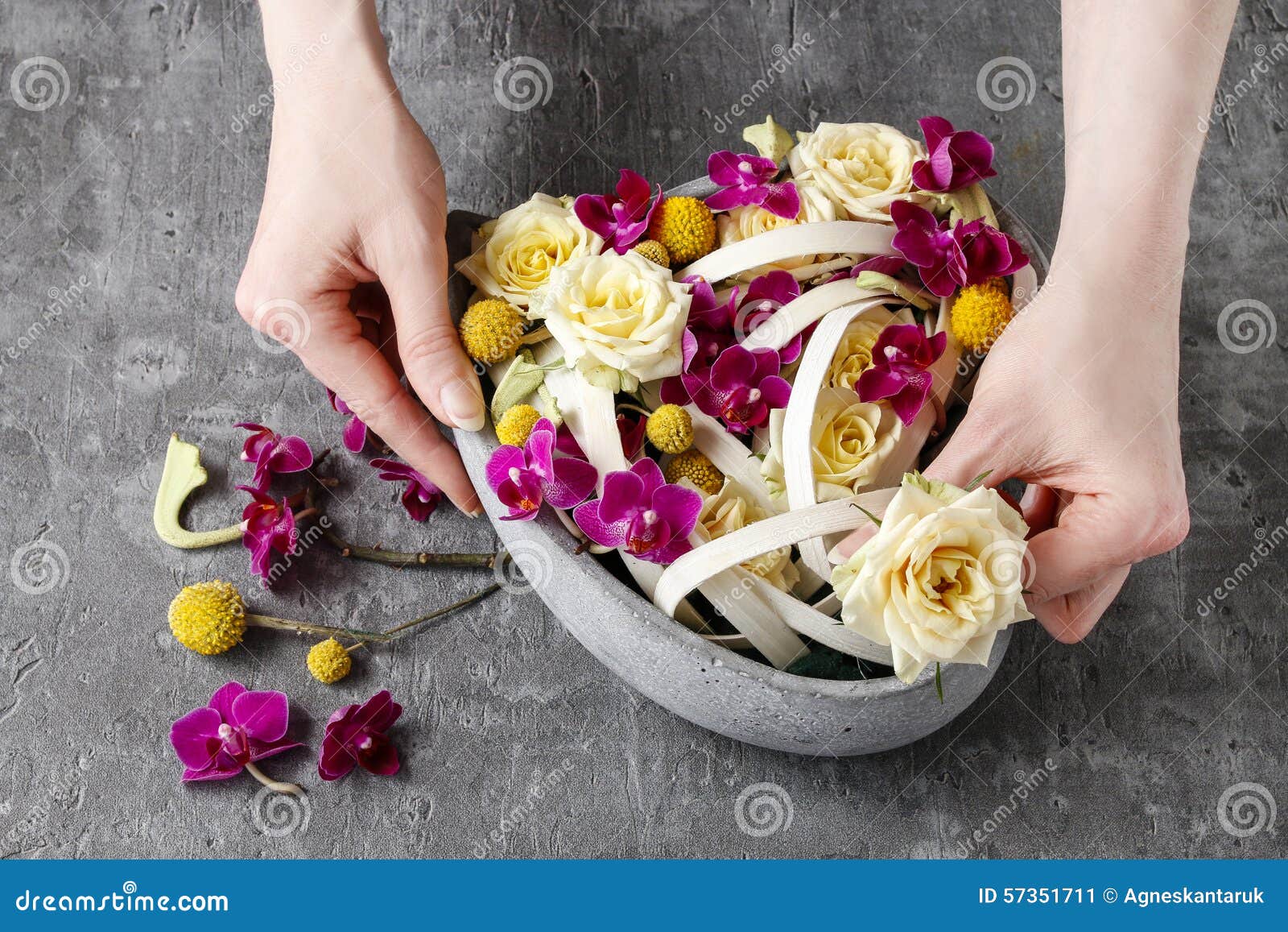 Steps of Making Floral Arrangement Stock Image Image of blossom, charming 57351711
