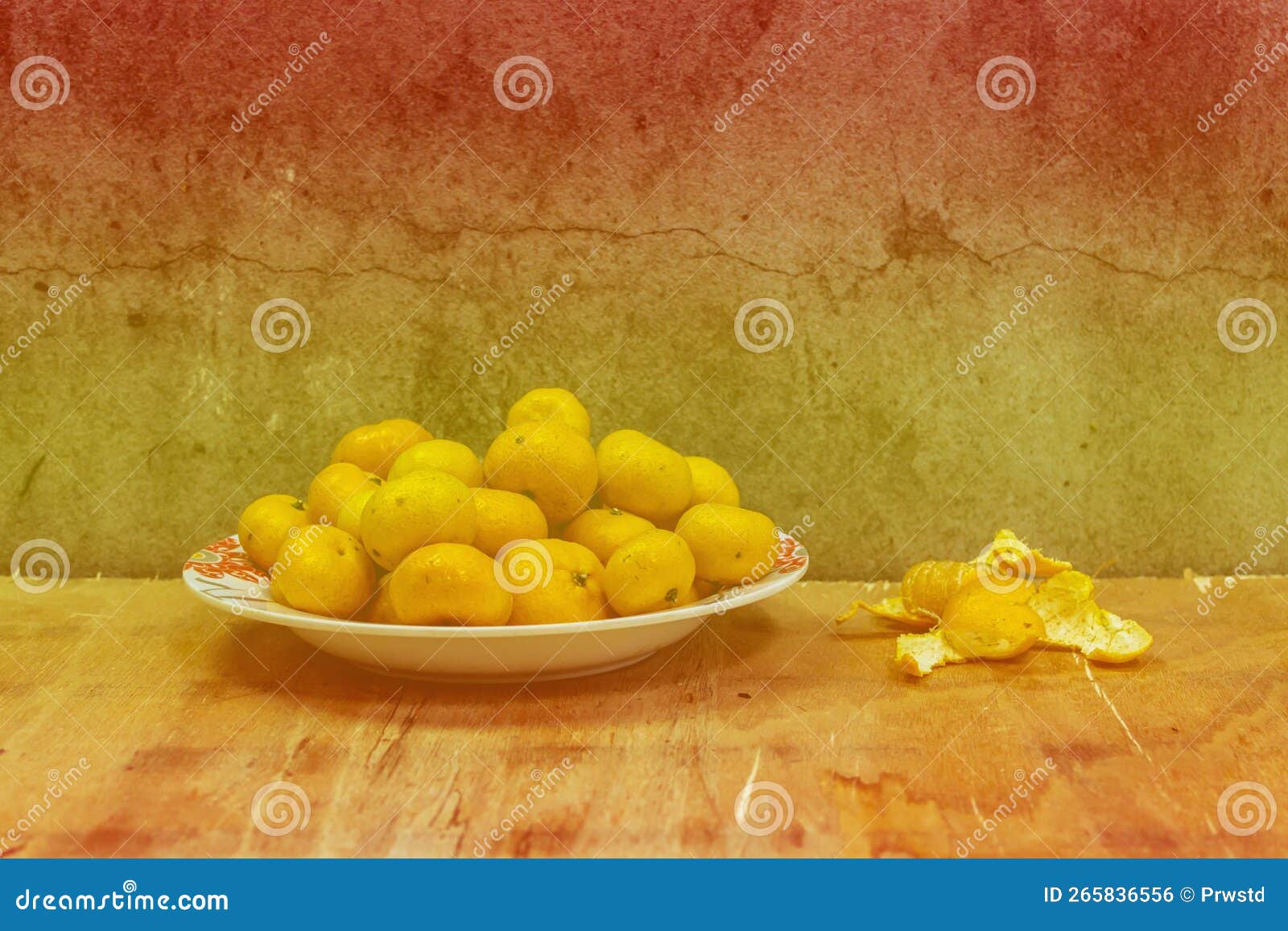 Still Life - Oranges in Dish Fruit Stock Photo - Image of rustic, dish