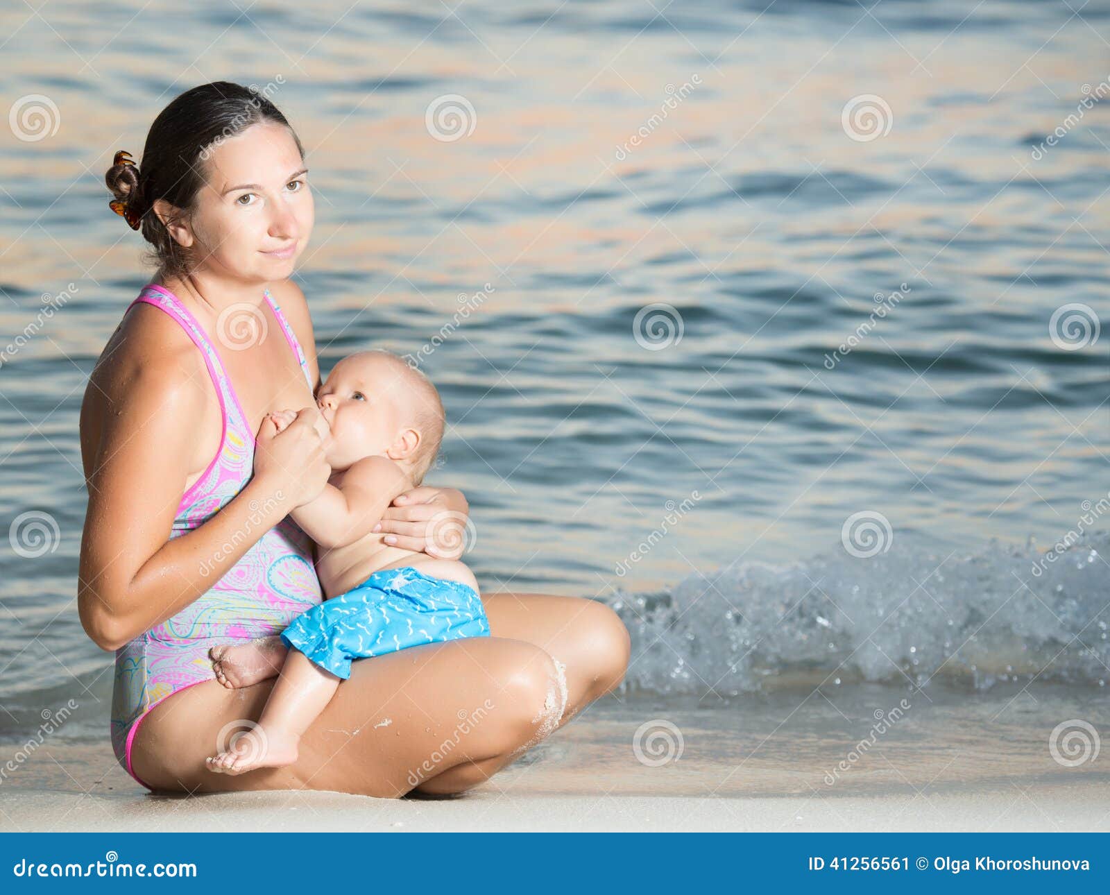 за голыми детьми на пляже фото 87