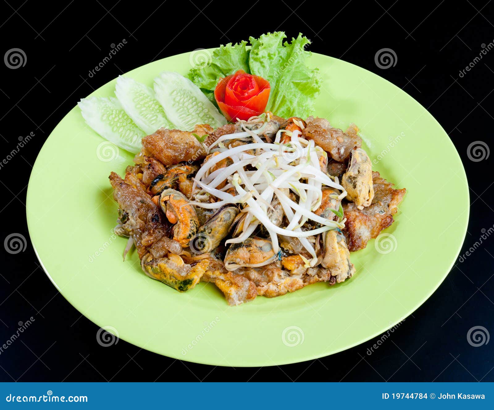 Stir fried mussels on dish stock photo. Image of stir 19744784