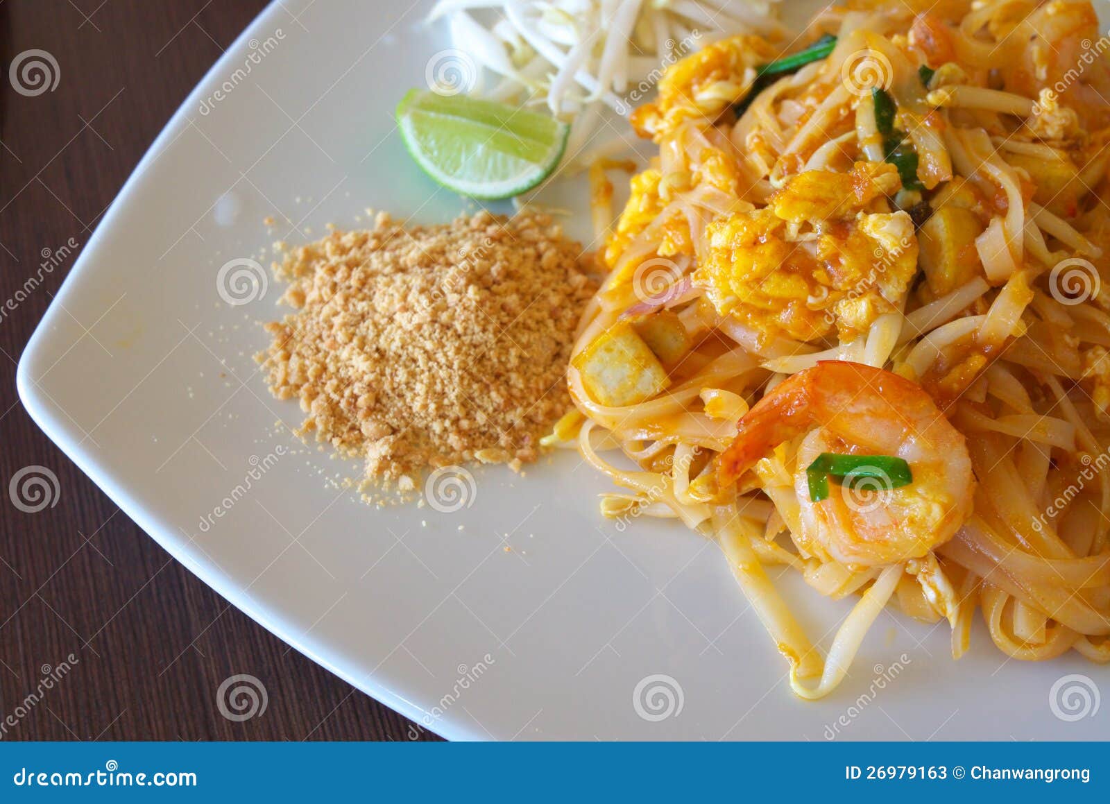 Stir-fried Rice Noodle with Shrimp Stock Image - Image of peanuts