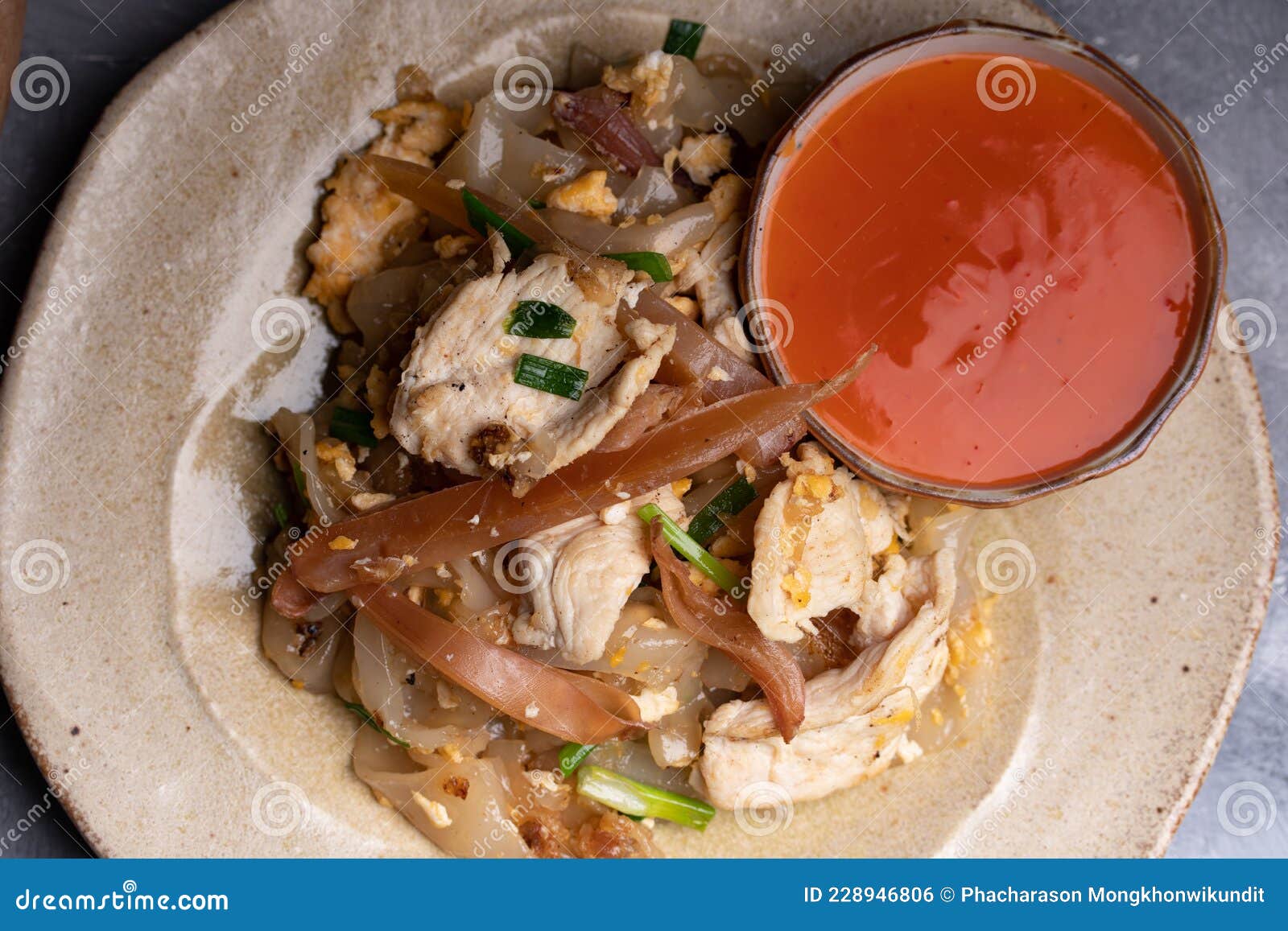 Stir Fried Rice Noodles with Chicken.| Thai Food Stock Photo - Image of