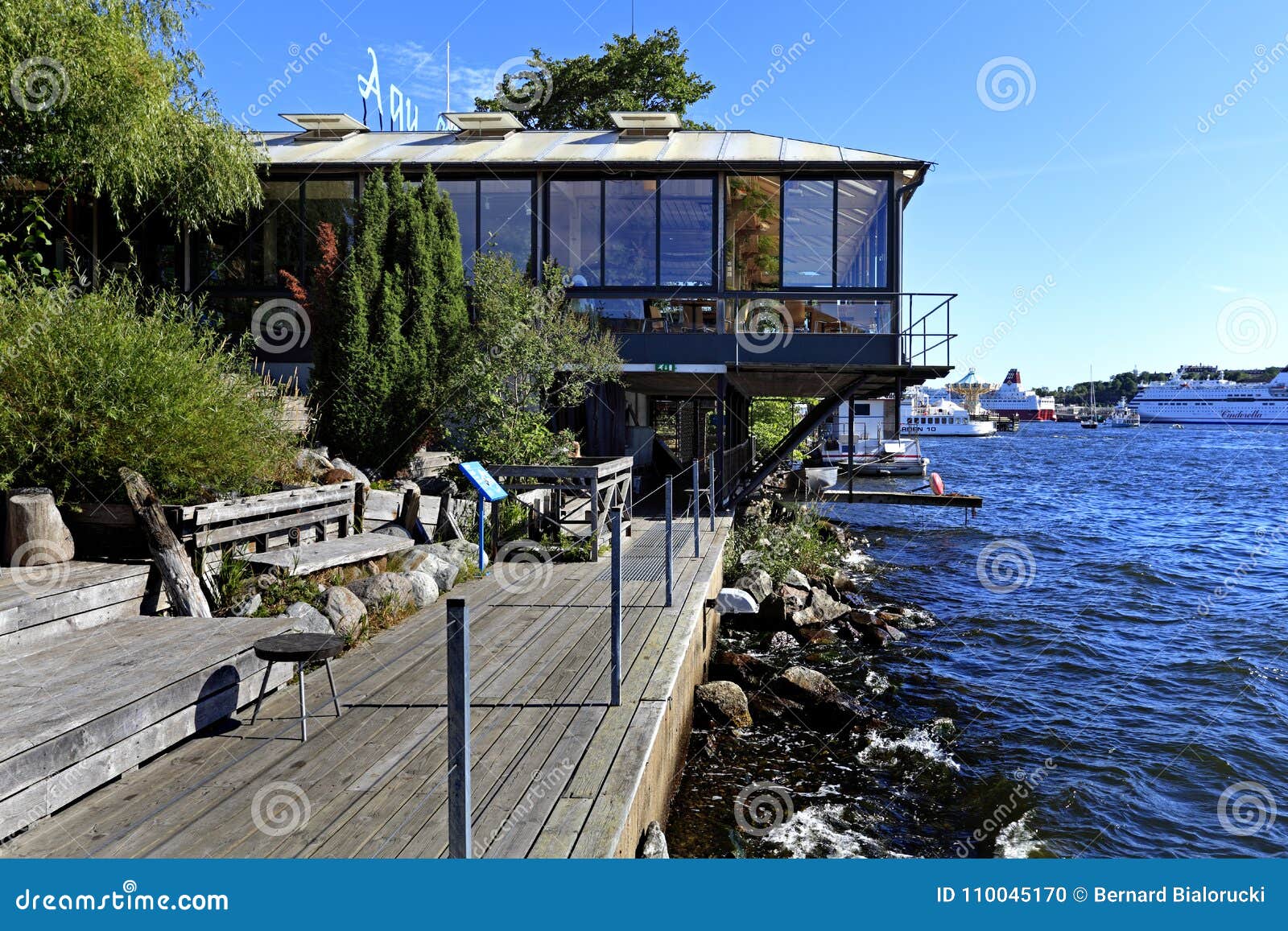 Stockholm - Akvarier - Akvarium Och Oceanarium På Djuen Redaktionell Foto - Bild av utanför, panorama: 110045170