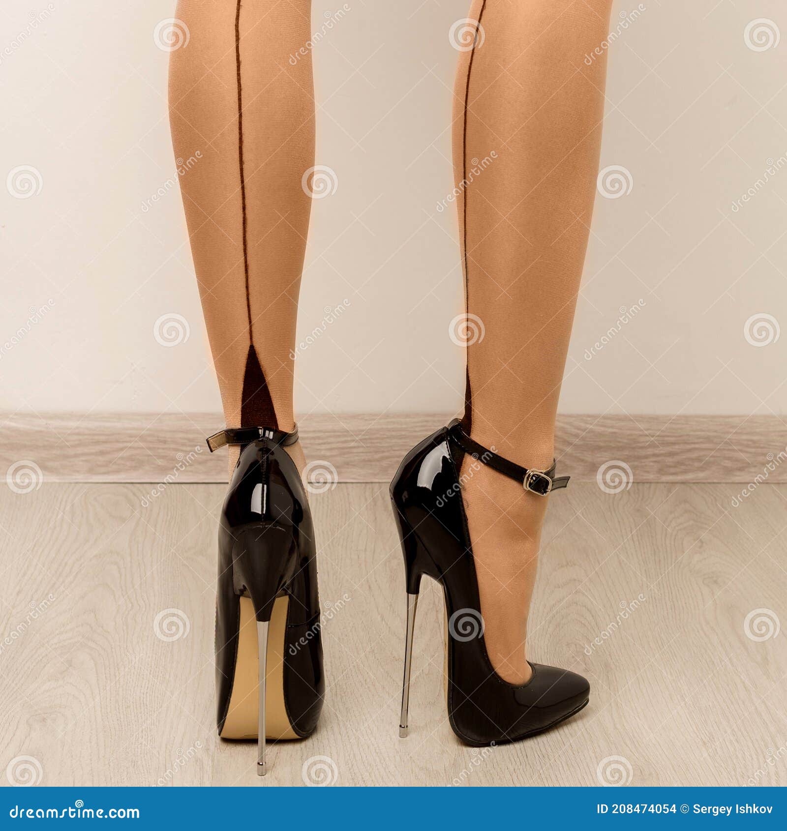 High heels slave feet xxx pic