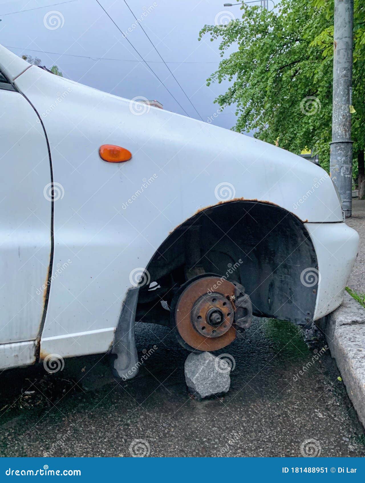 Stolen wheels from the car stock image. Image of ukraine 181488951