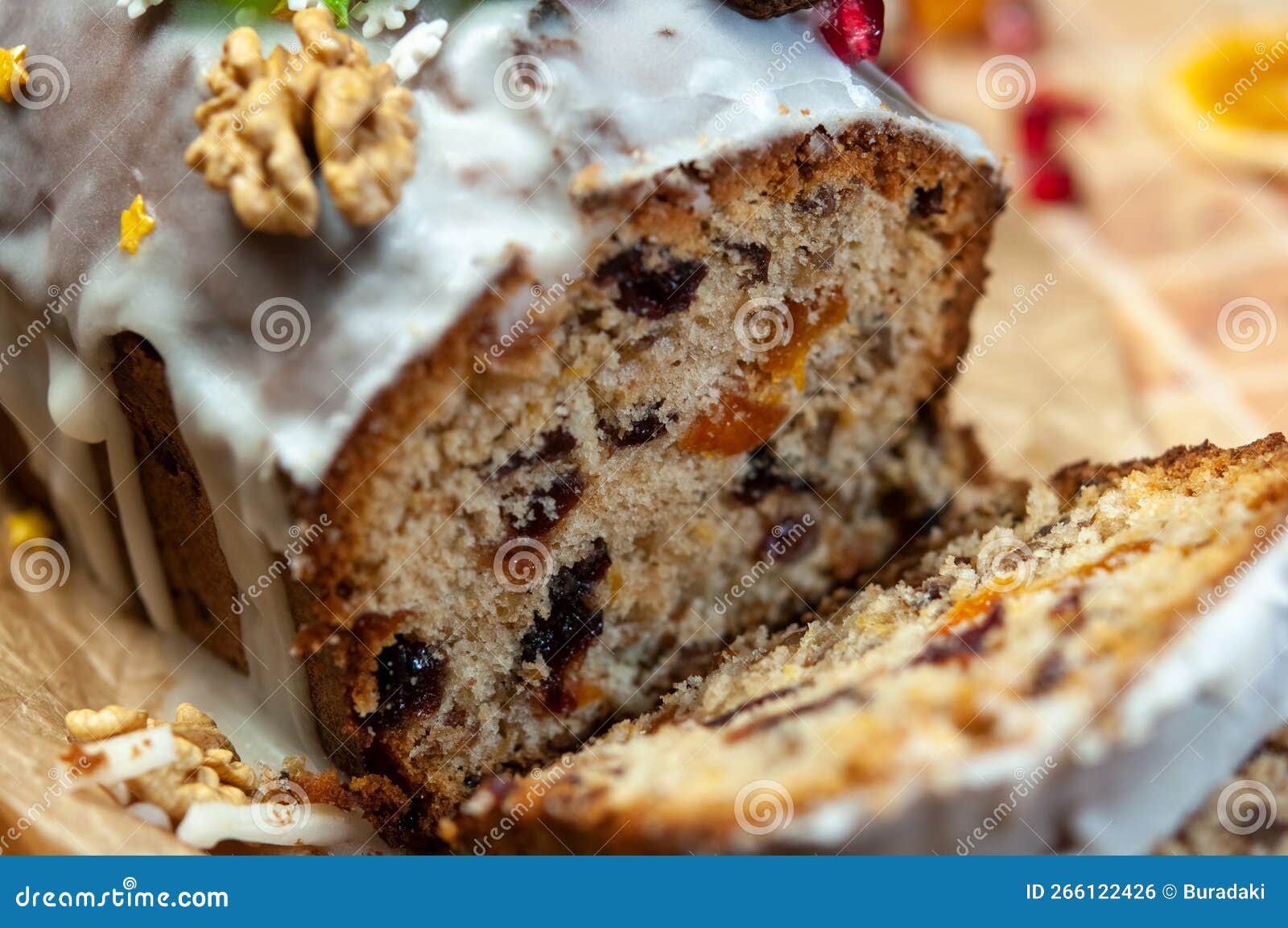 Stollen Gâteau allemand de Noel aux fruits secs et confits, Recette