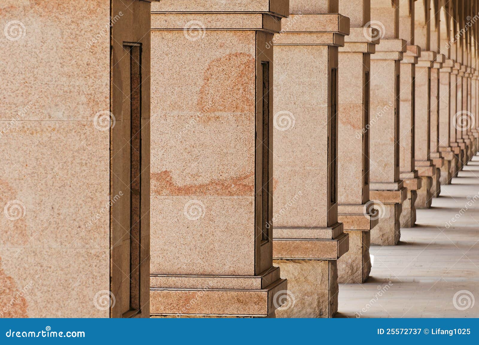 11,173 Wallpaper Designs Pillar Images, Stock Photos & Vectors |  Shutterstock