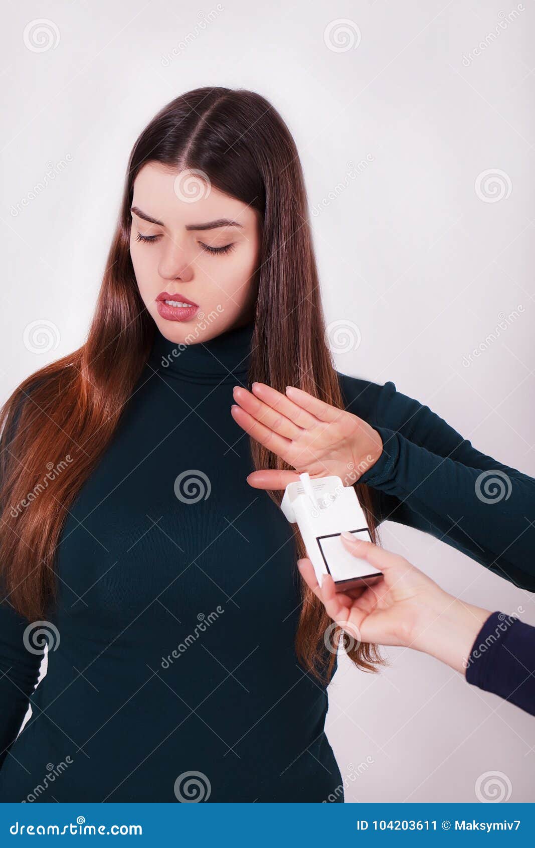 Stop Smoking Beautiful Woman Breaking Cigarette In Half Stock Image Image Of Quit Resolution 