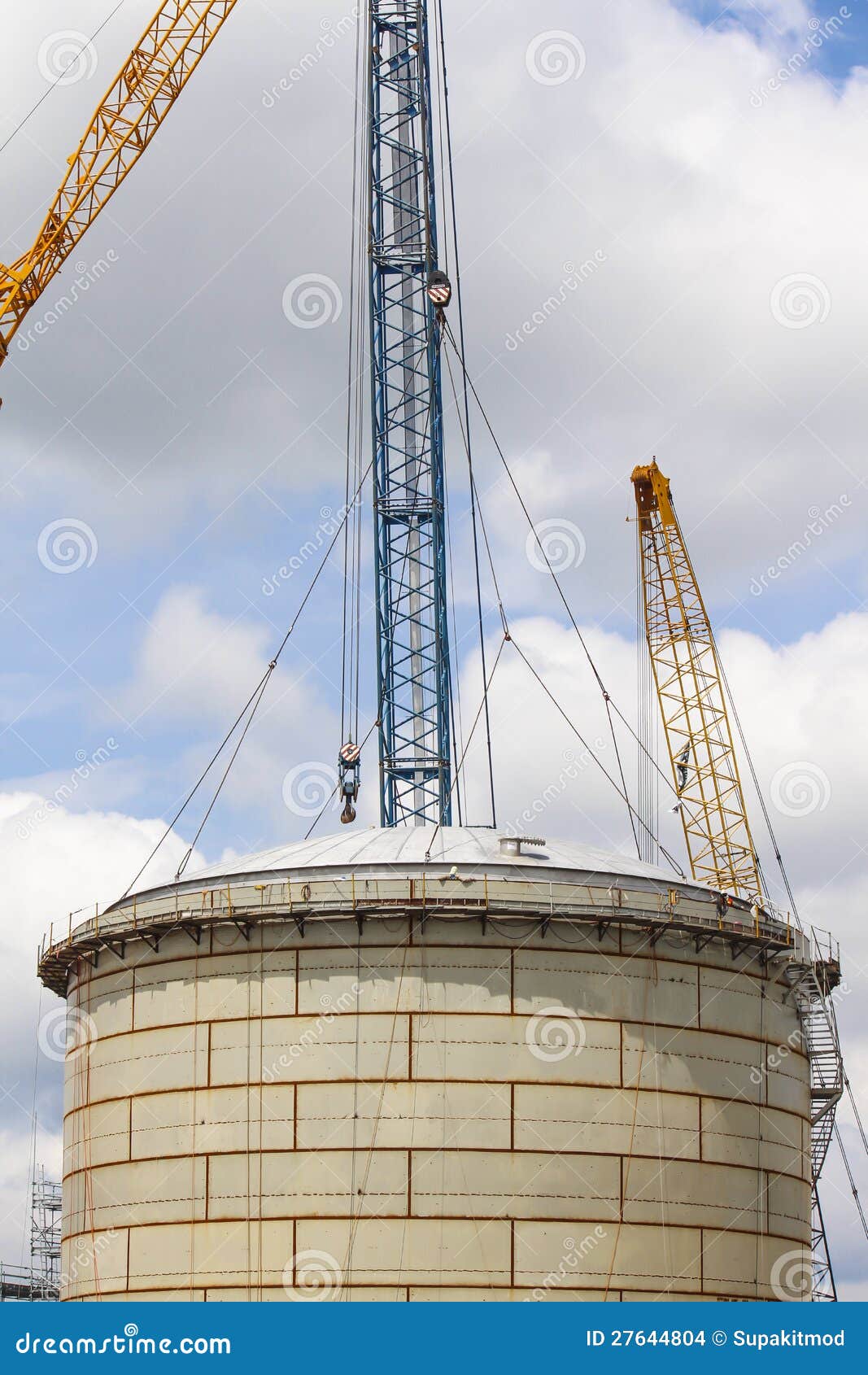 Storage tank construction stock photo. Image of industrial 27644804
