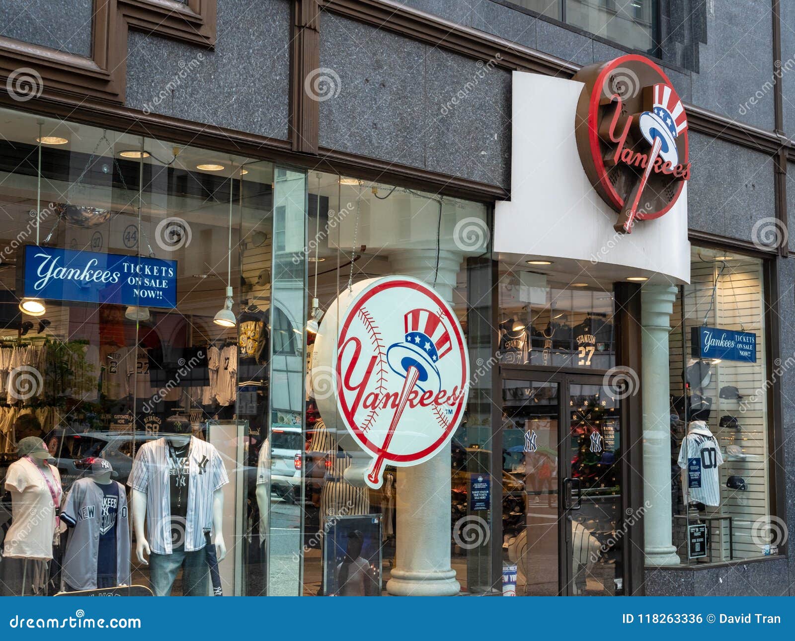 new york yankee shop