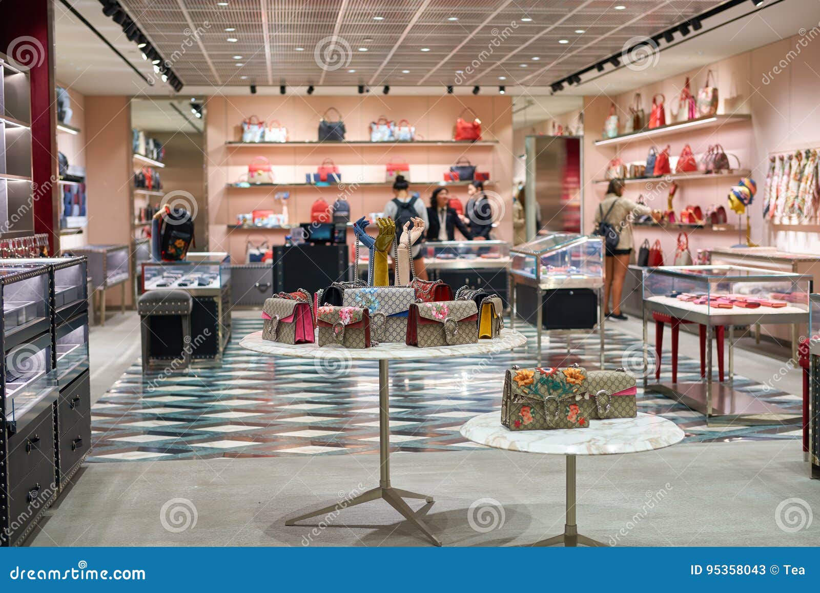 A Store at Singapore Changi Airport Editorial Stock Photo - Image of ...