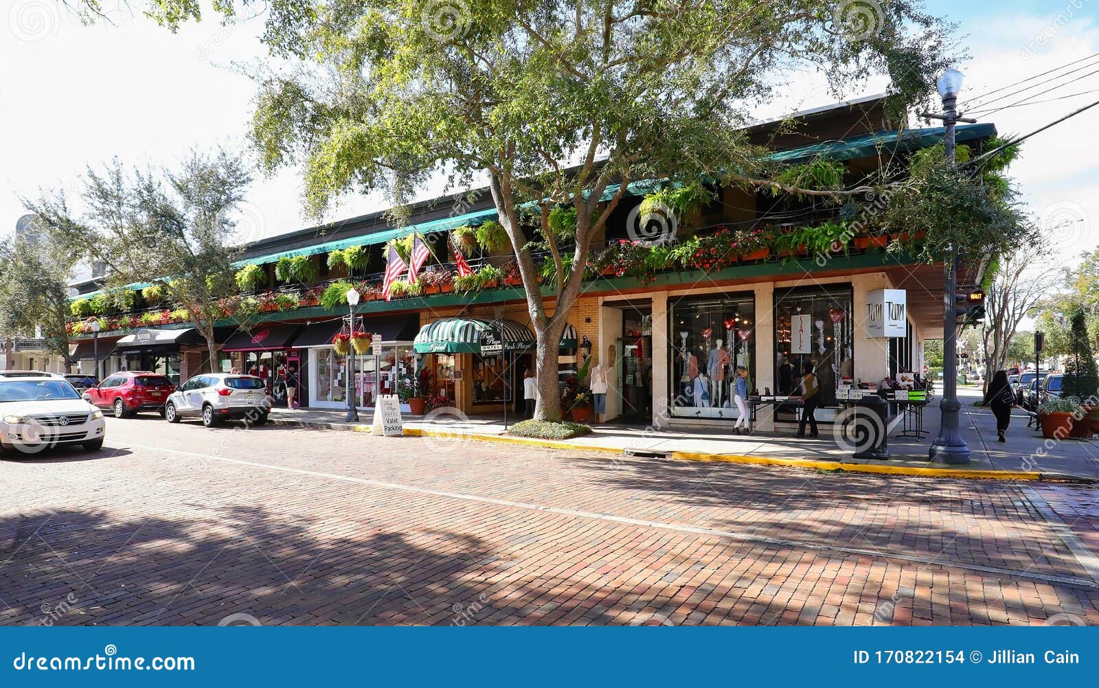 Stores in Downtown Winter Park, Florida. Editorial Stock Image - Image