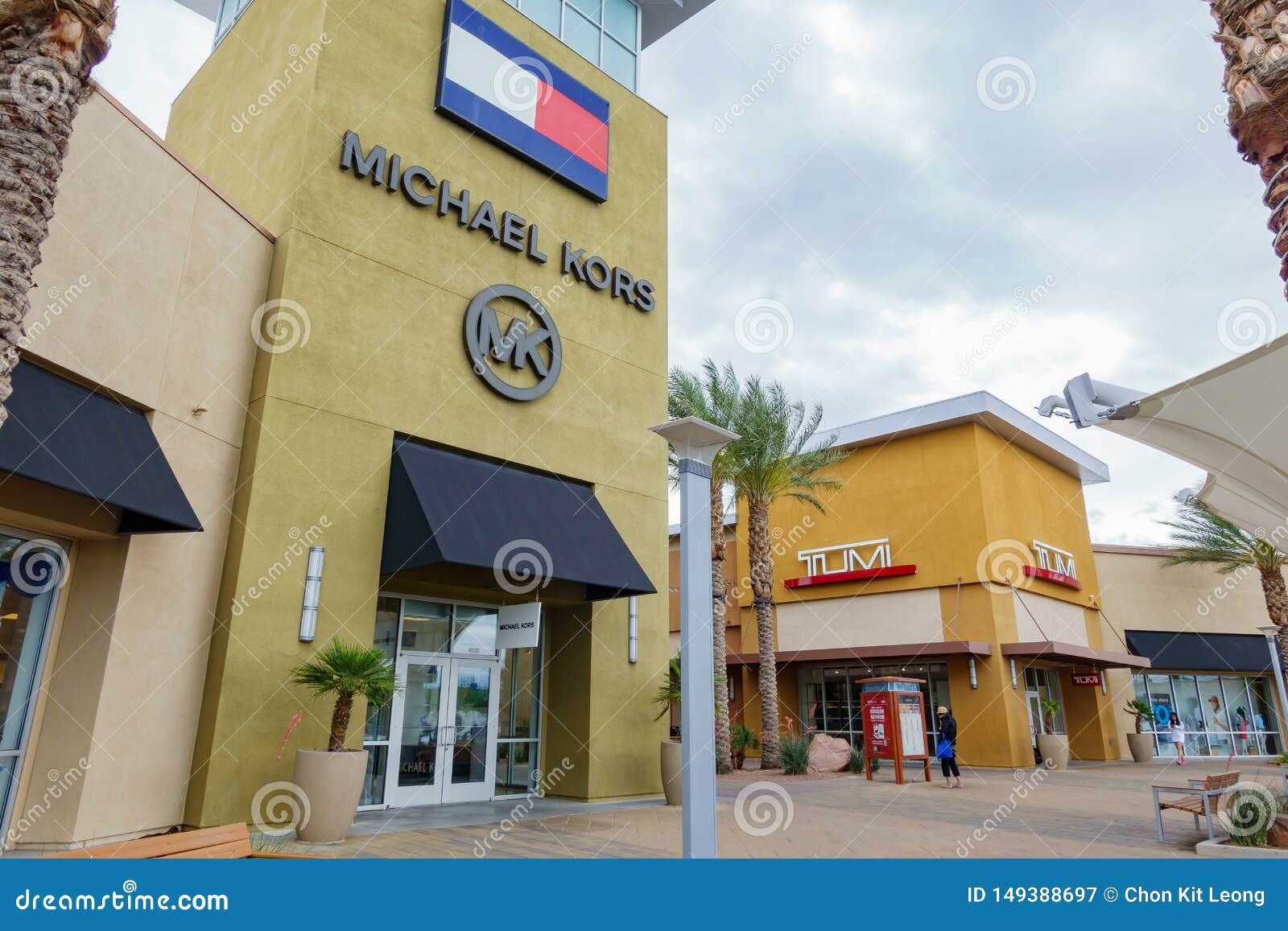 Stores of the Las Vegas South Premium Outlets Editorial Photography - Image  of travel, premium: 149388697