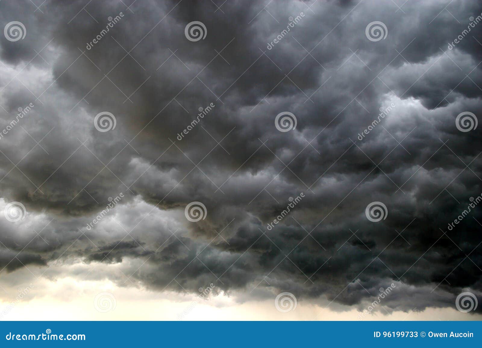 193 197 Storm Cloud Photos Free Royalty Free Stock Photos From Dreamstime