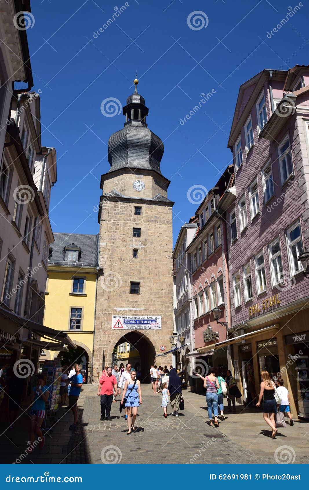 Straatmening in Cobourg, Duitsland. Straatmening in het historische deel van de stad van Cobourg, Beieren, Gebied Hogere Franconia, Duitsland