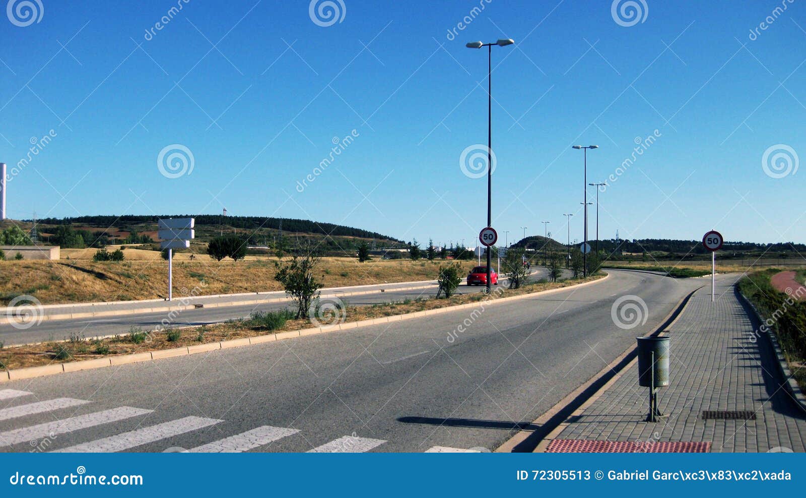 Strade. Fotografato nella provincia di Burgos, la Spagna