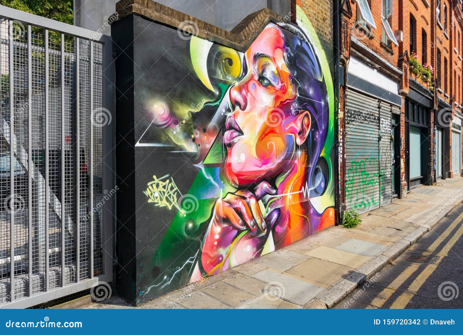 Strade Art E Graffiti Nel Quartiere Shoreditch Di Londra Fotografia Editoriale Immagine Di Ribelle Londra